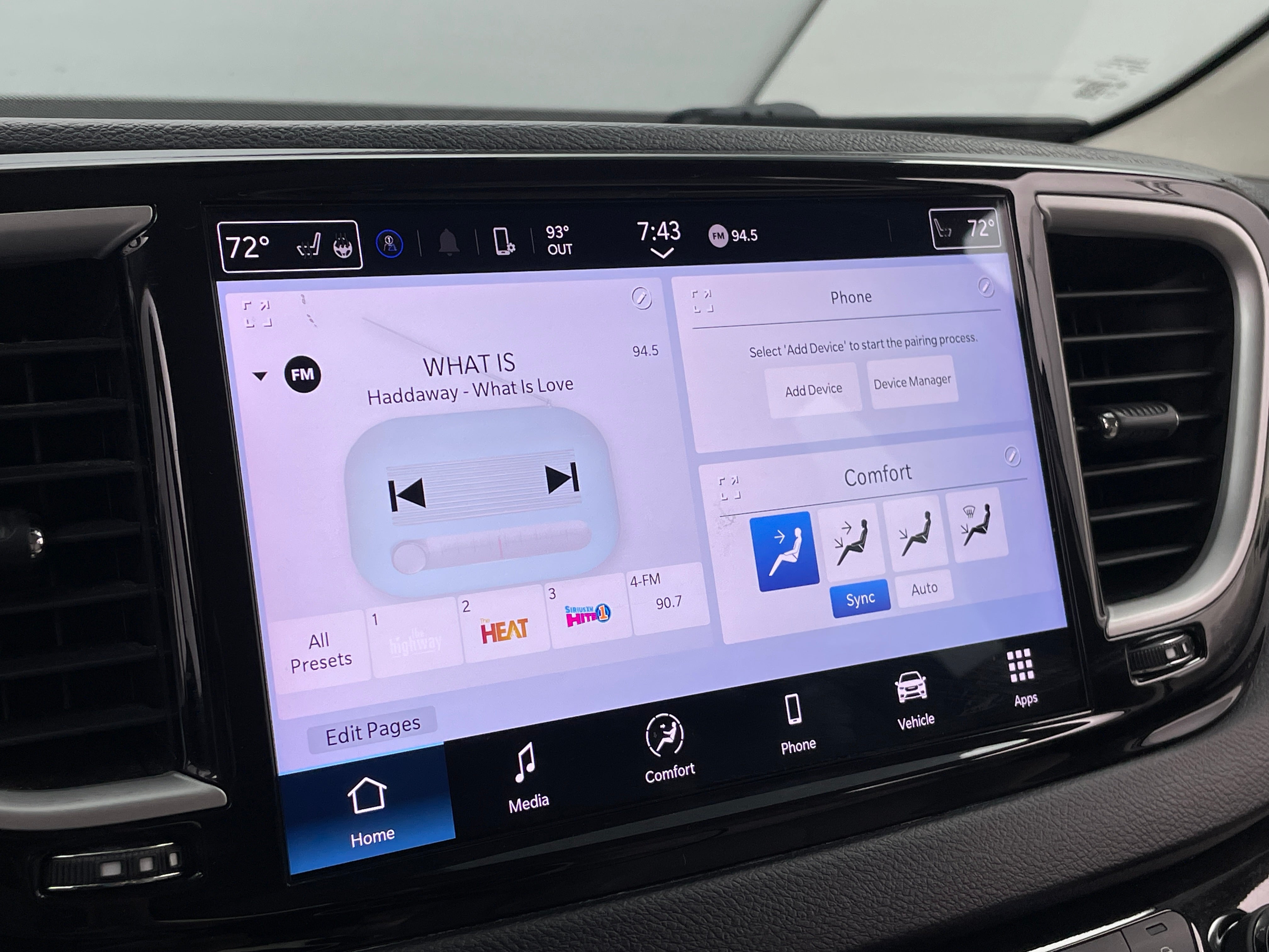 2021 Chrysler Pacifica Touring L 3