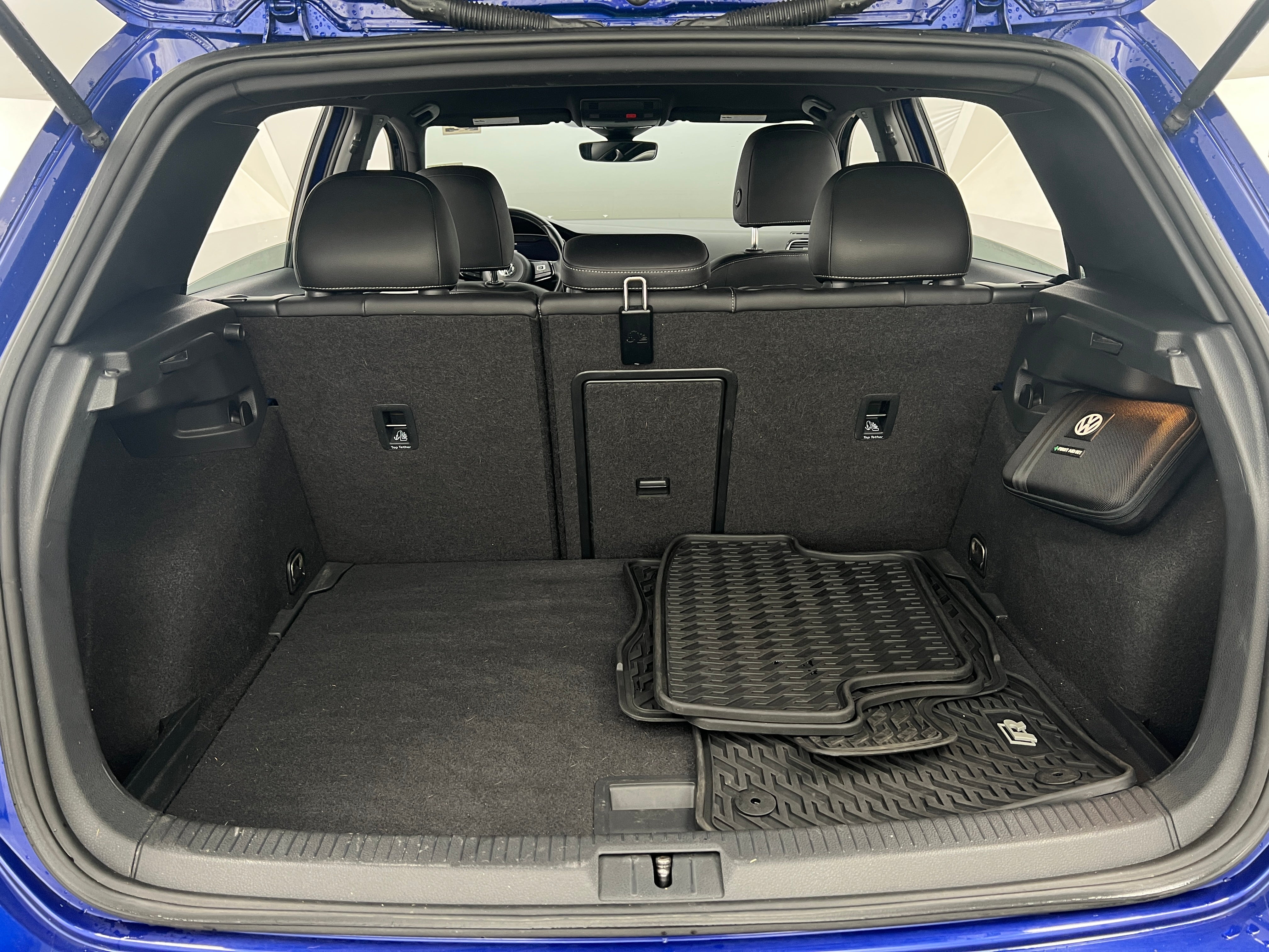 2019 Volkswagen Golf R 6