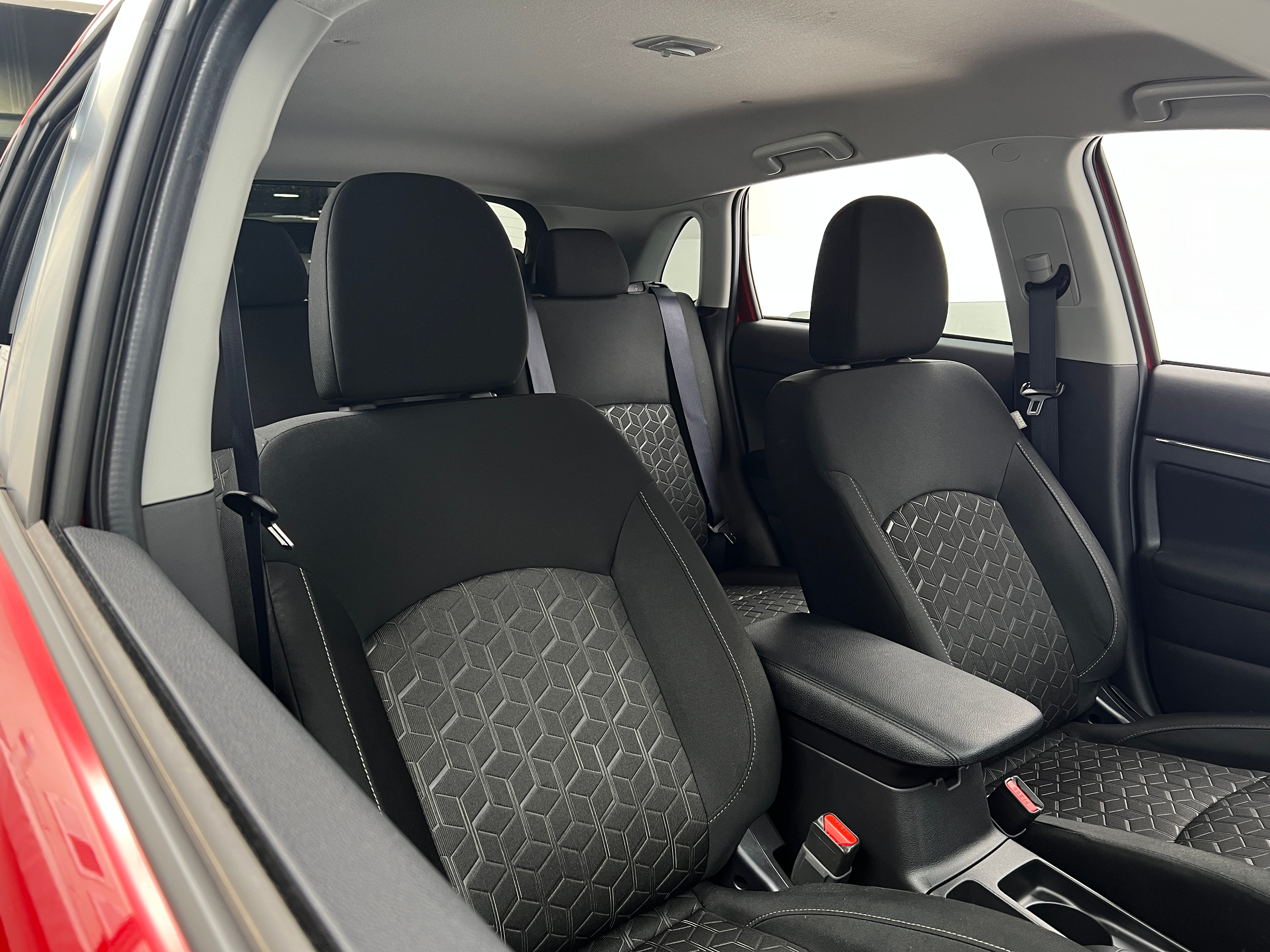 2024 Mitsubishi Outlander Sport ES 2