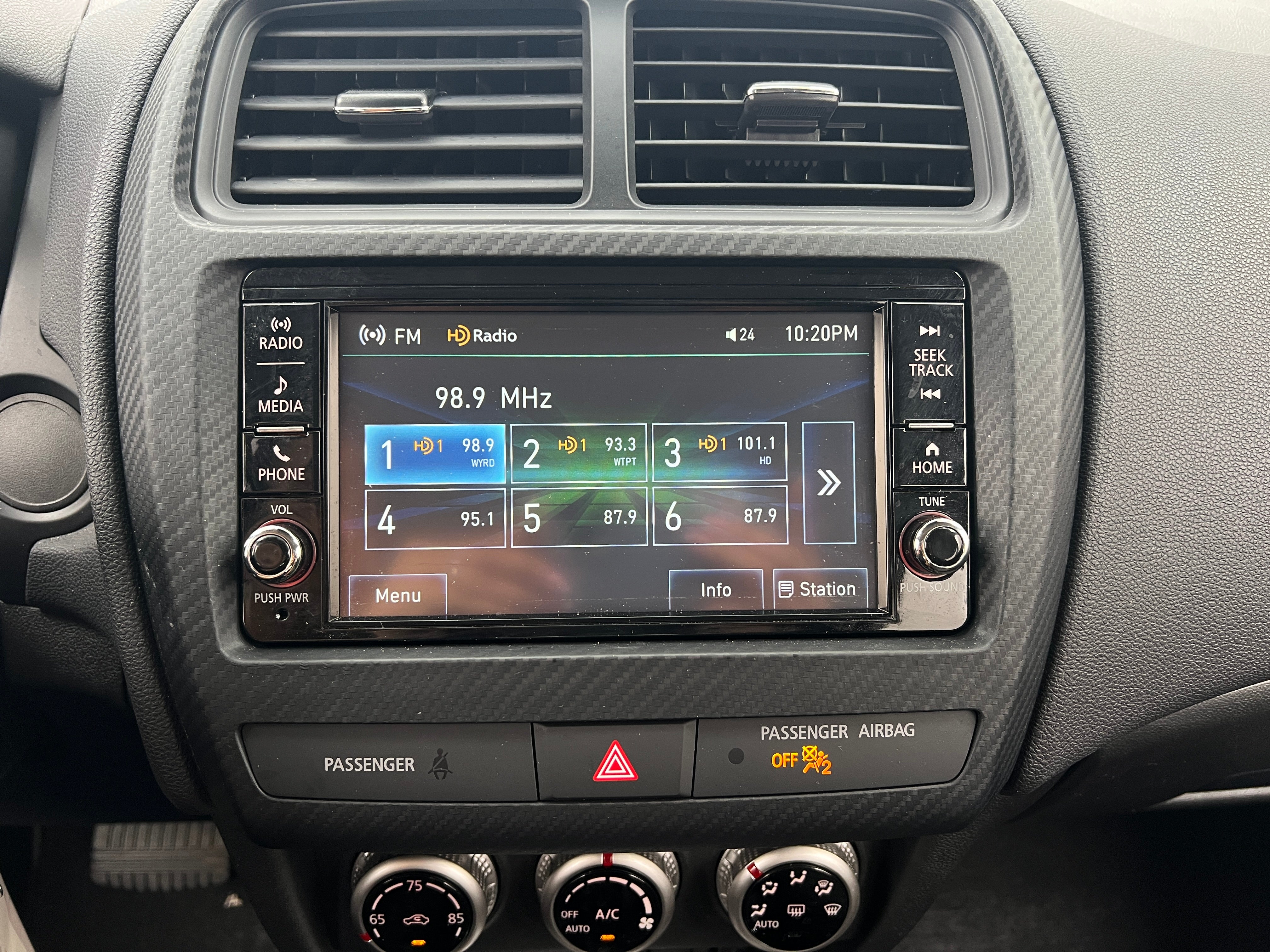 2024 Mitsubishi Outlander Sport ES 4