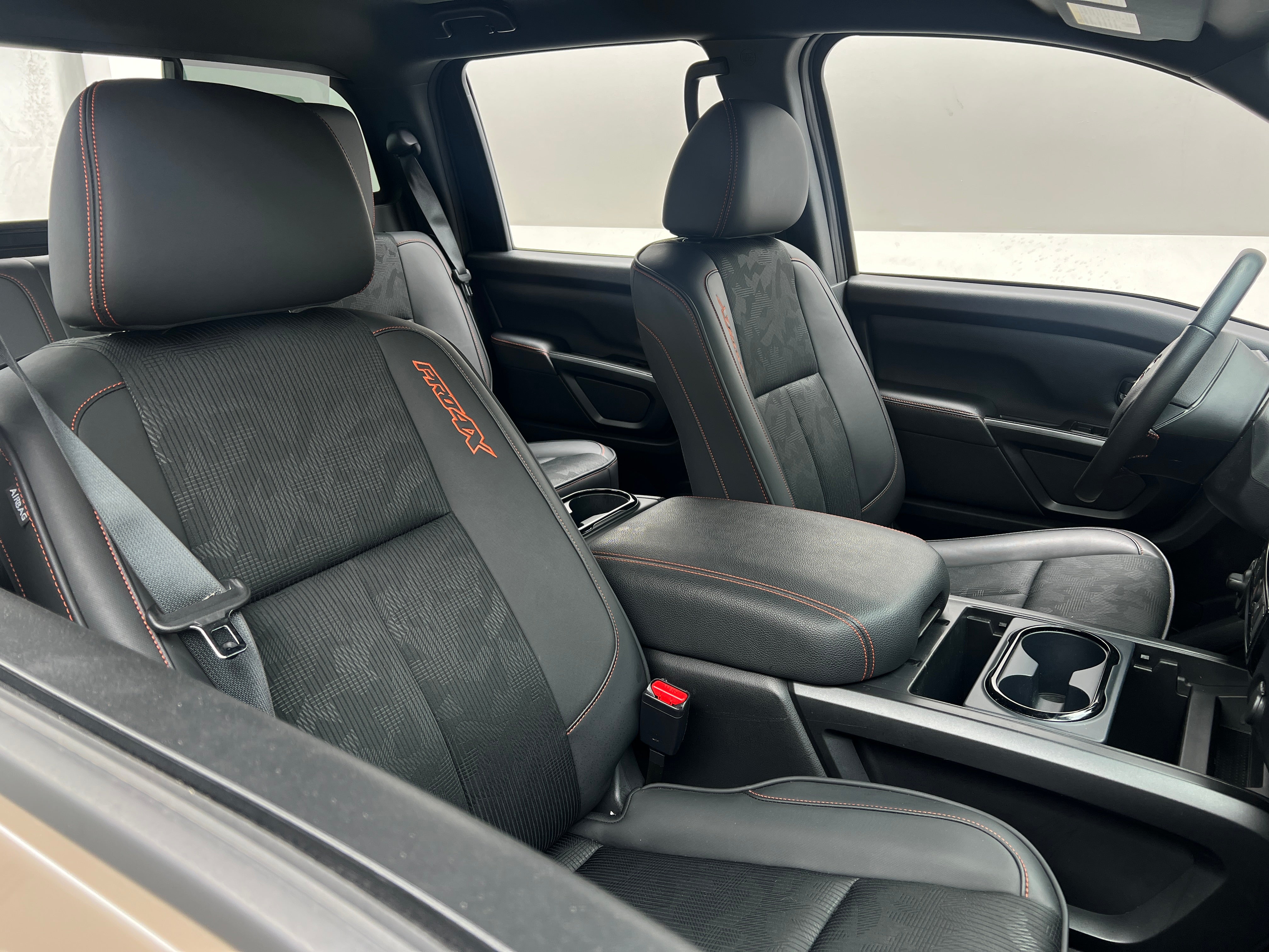 2023 Nissan Titan PRO-4X 2