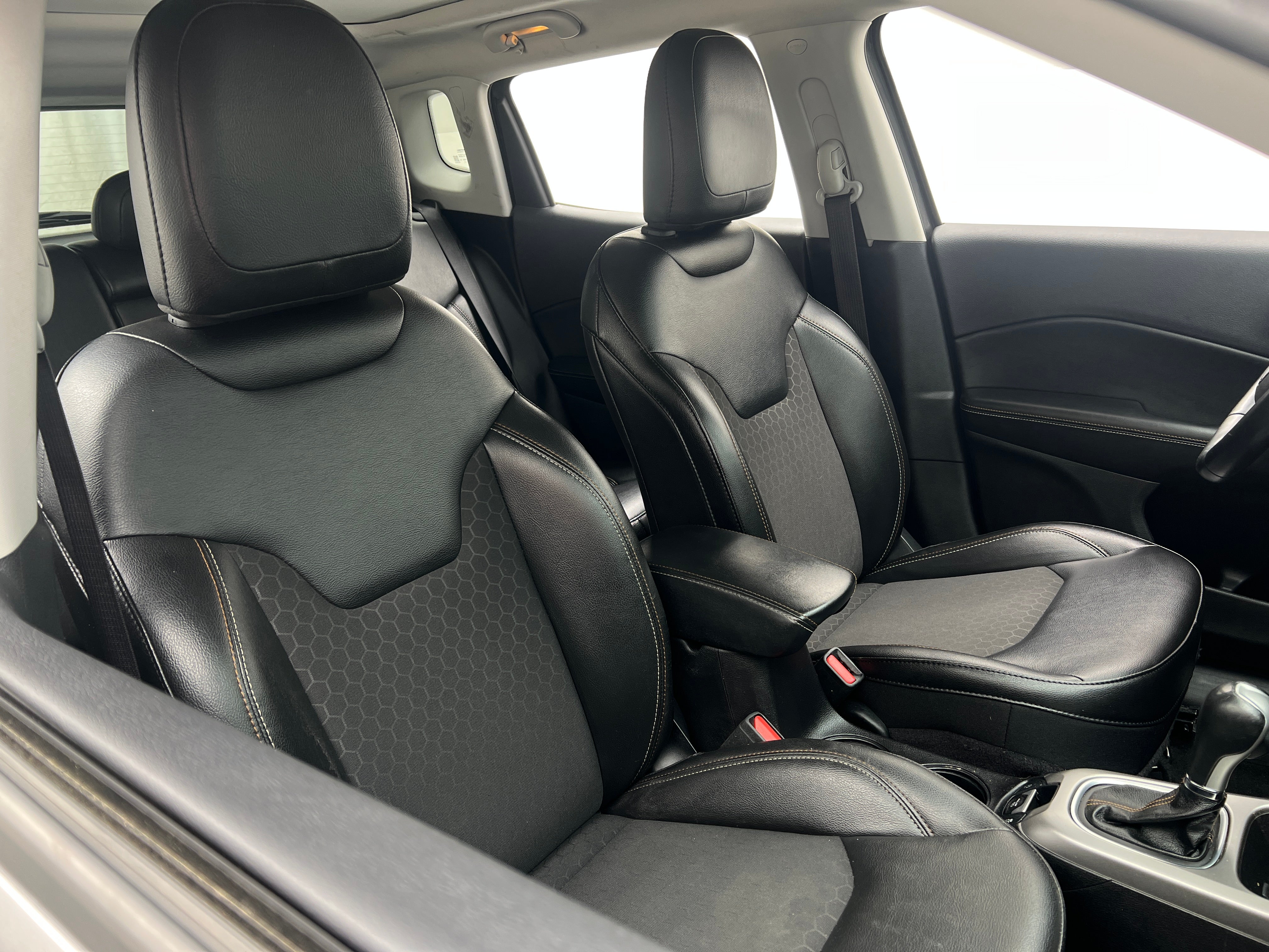 2020 Jeep Compass Latitude 2