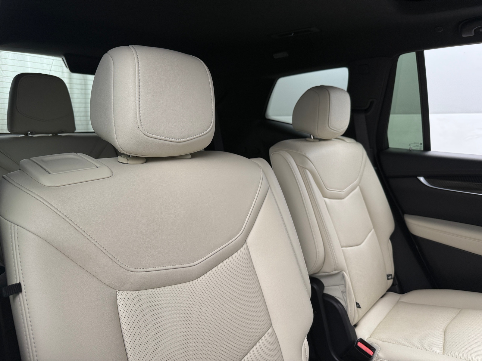 Thumbnail: 2021 Cadillac XT6 - 5