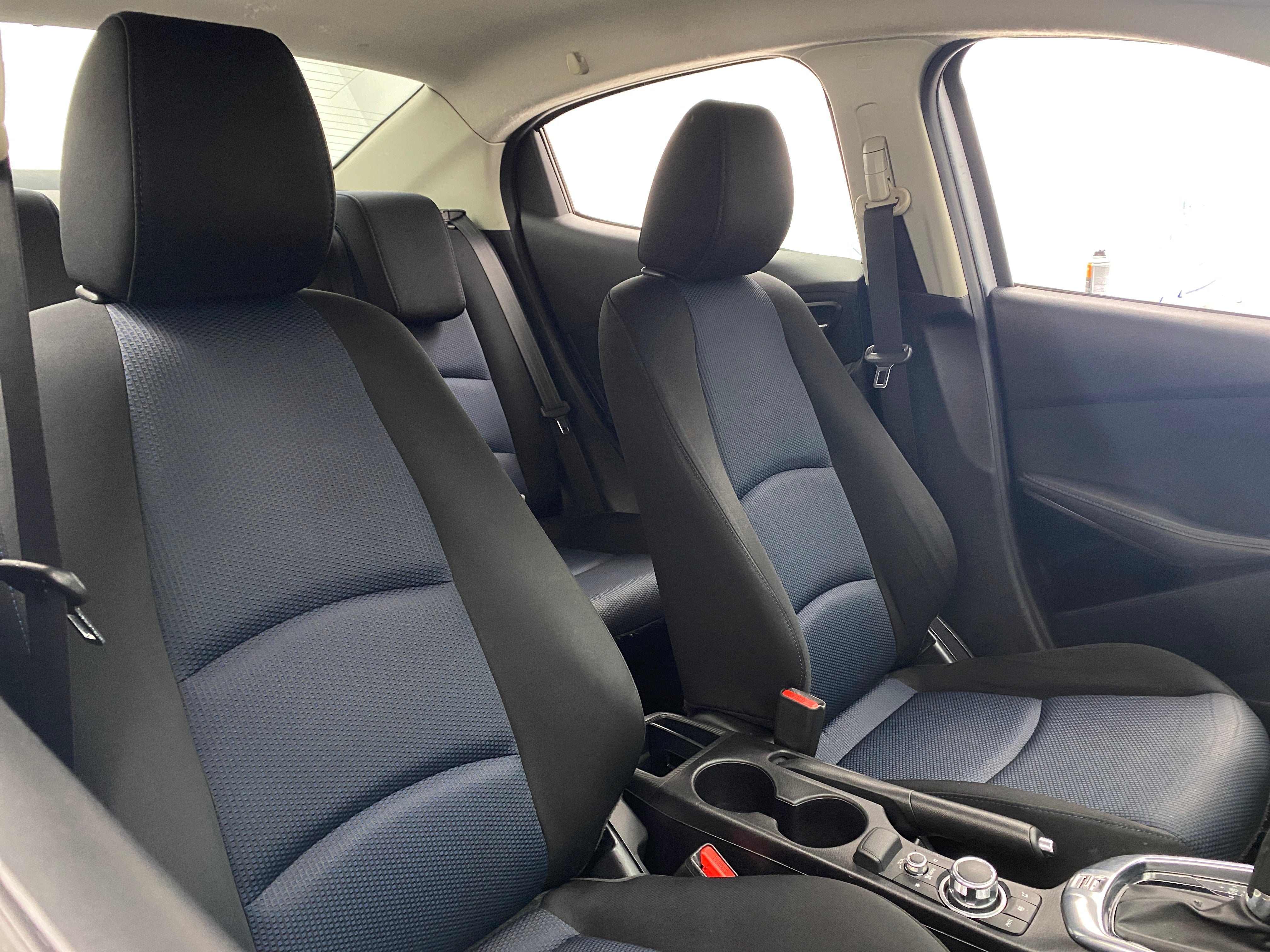 2017 Toyota Yaris iA Base 2