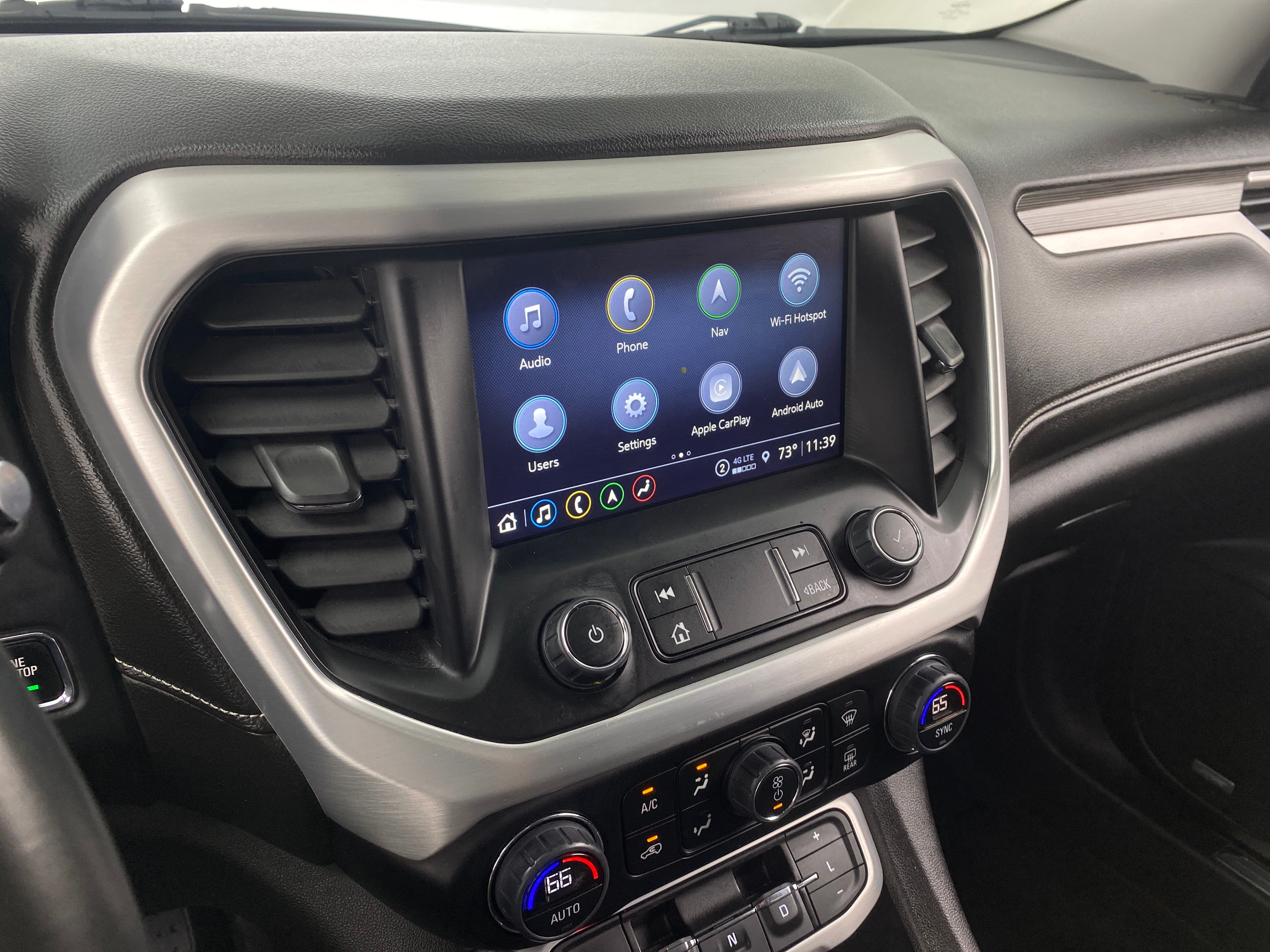 2023 GMC Acadia SLT 3