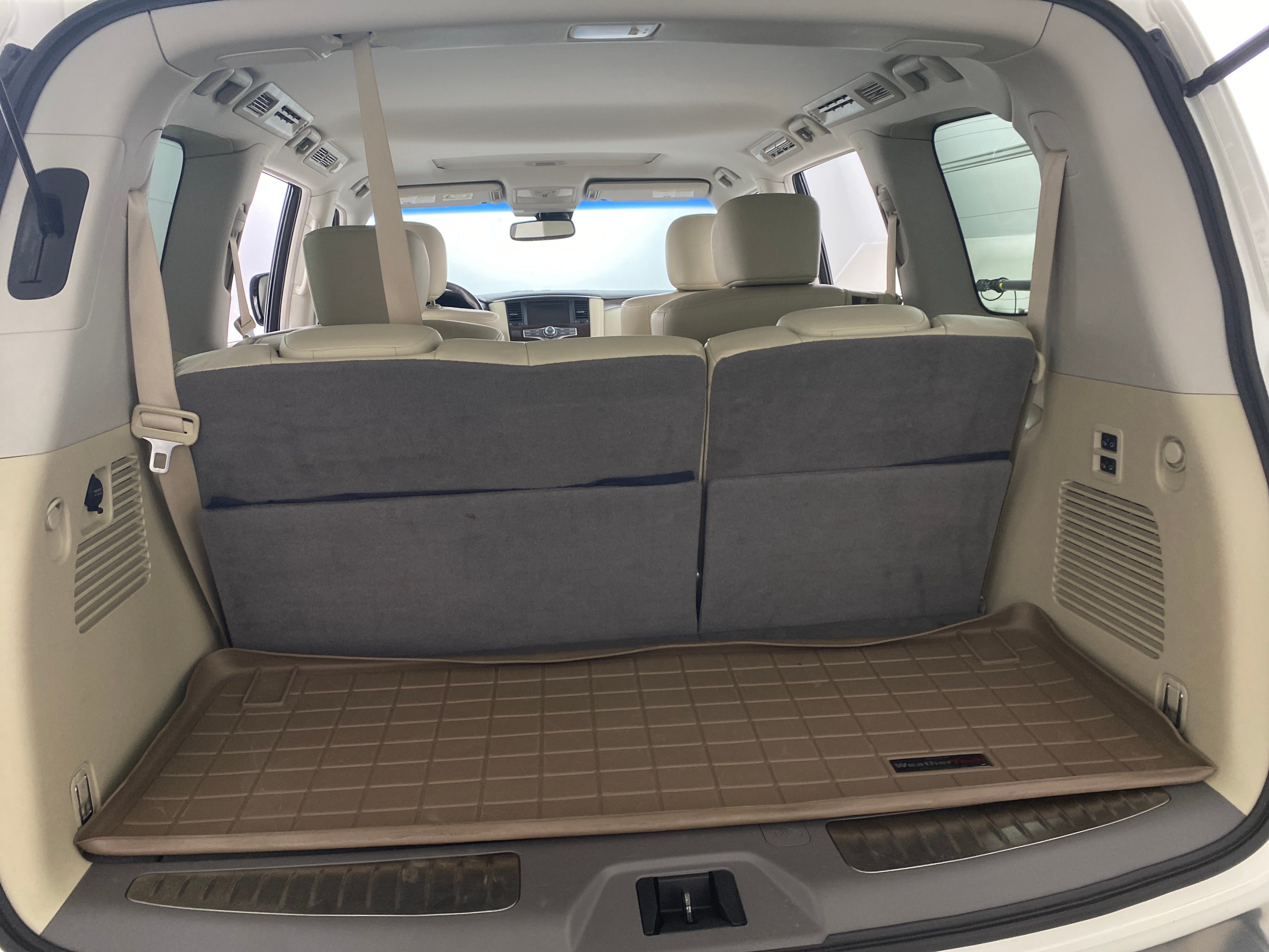 2017 INFINITI QX80 Base 6