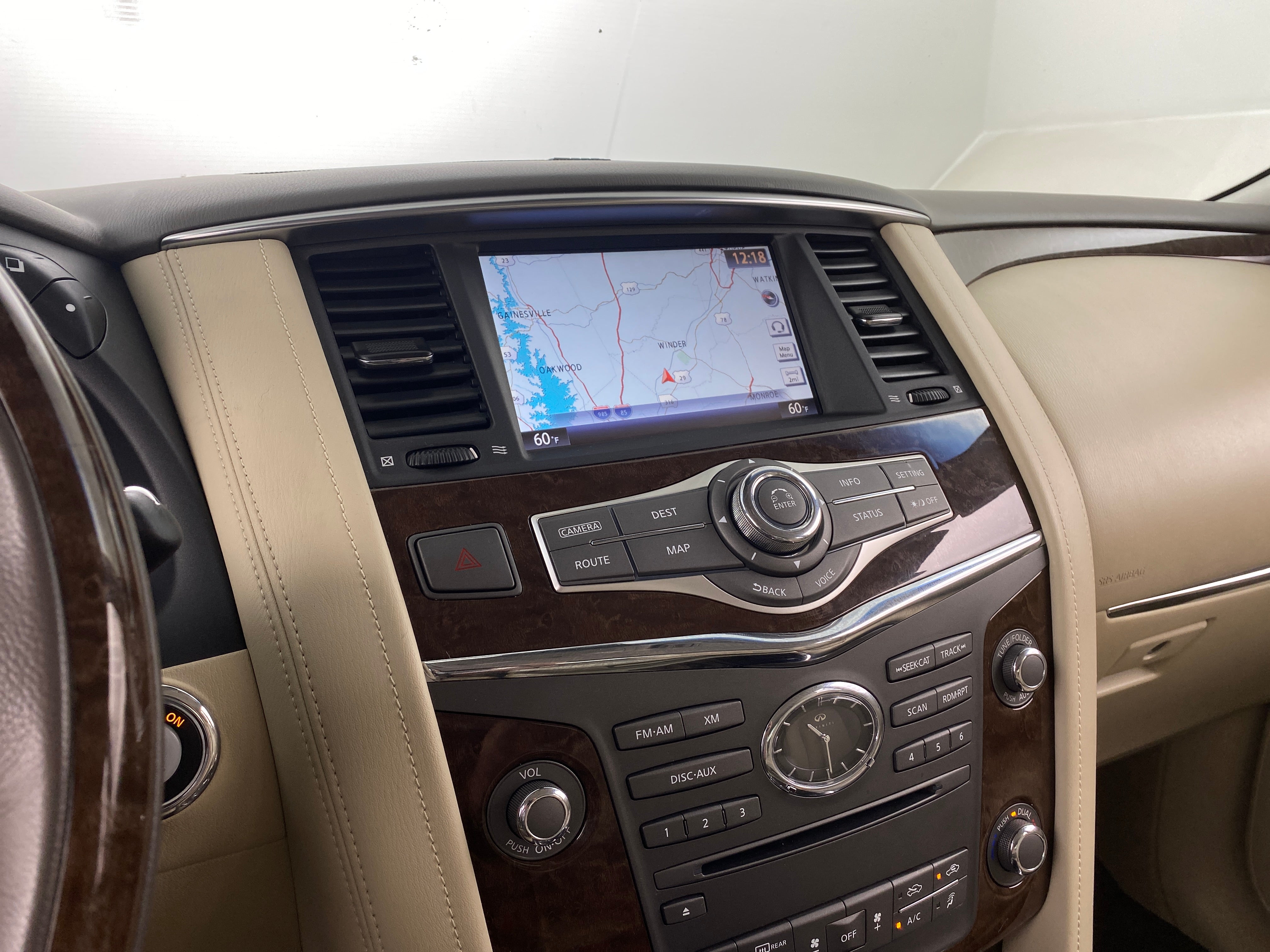 2017 INFINITI QX80 Base 3