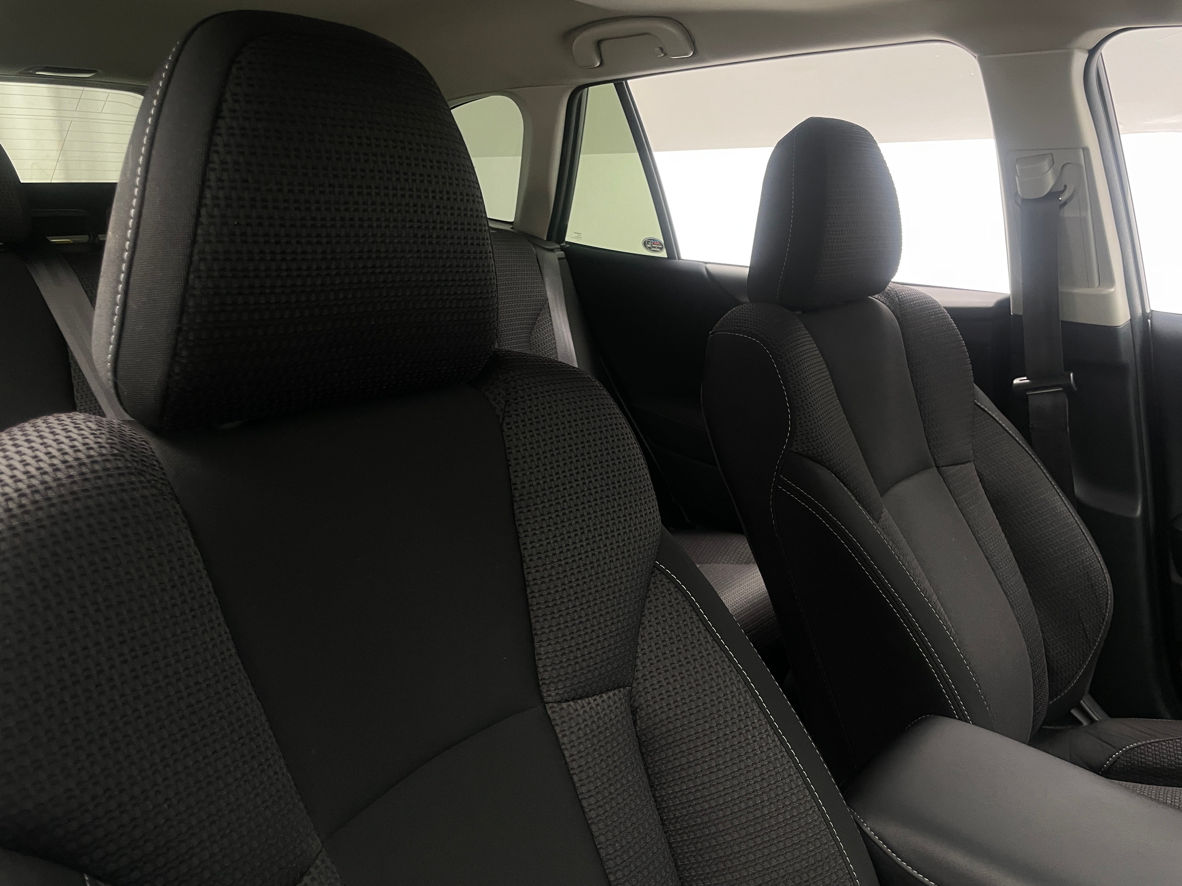 2022 Subaru Outback Premium 2