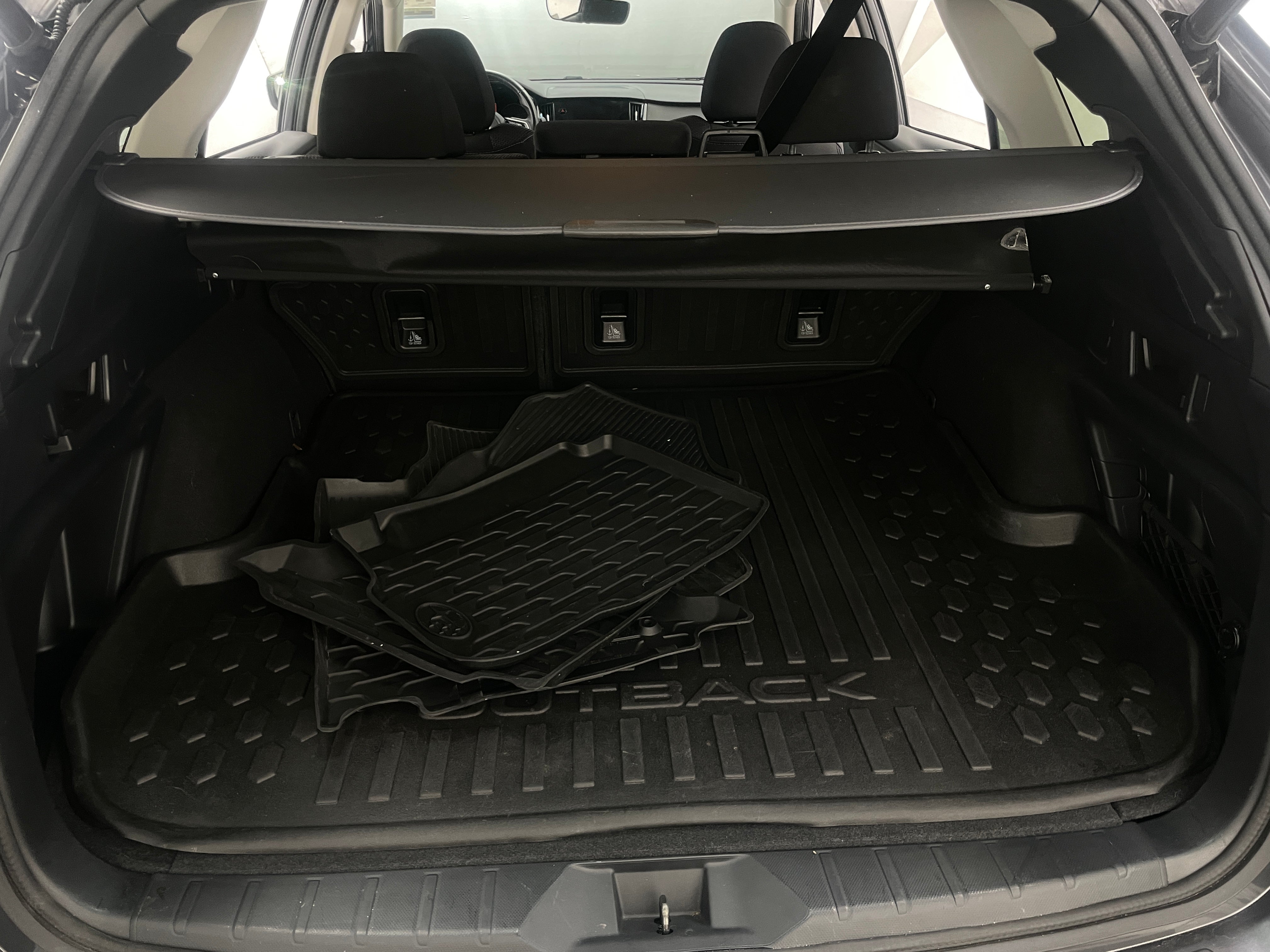 2022 Subaru Outback Premium 7