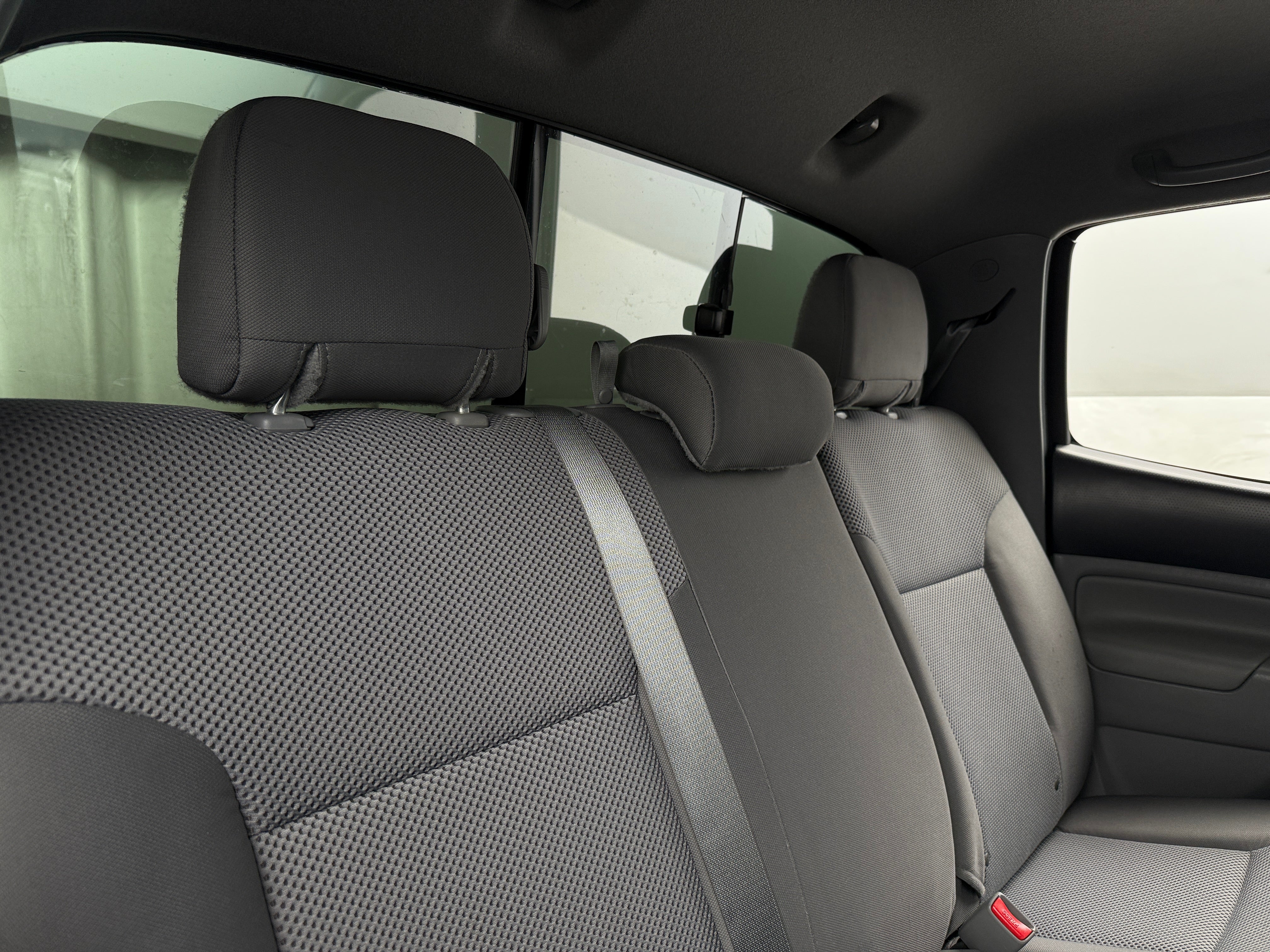 2015 Toyota Tacoma  6