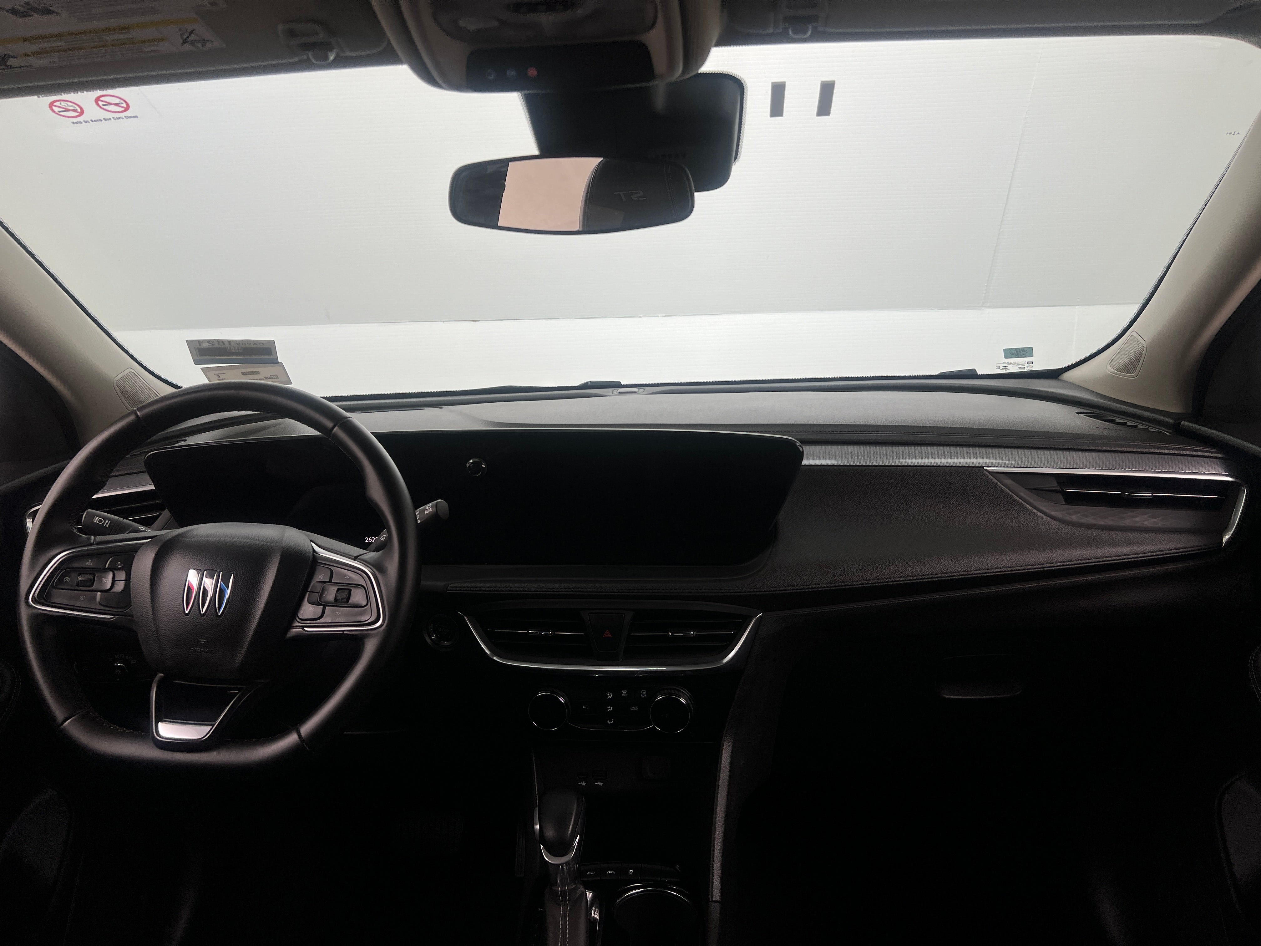 2024 Buick Encore GX Sport Touring 2