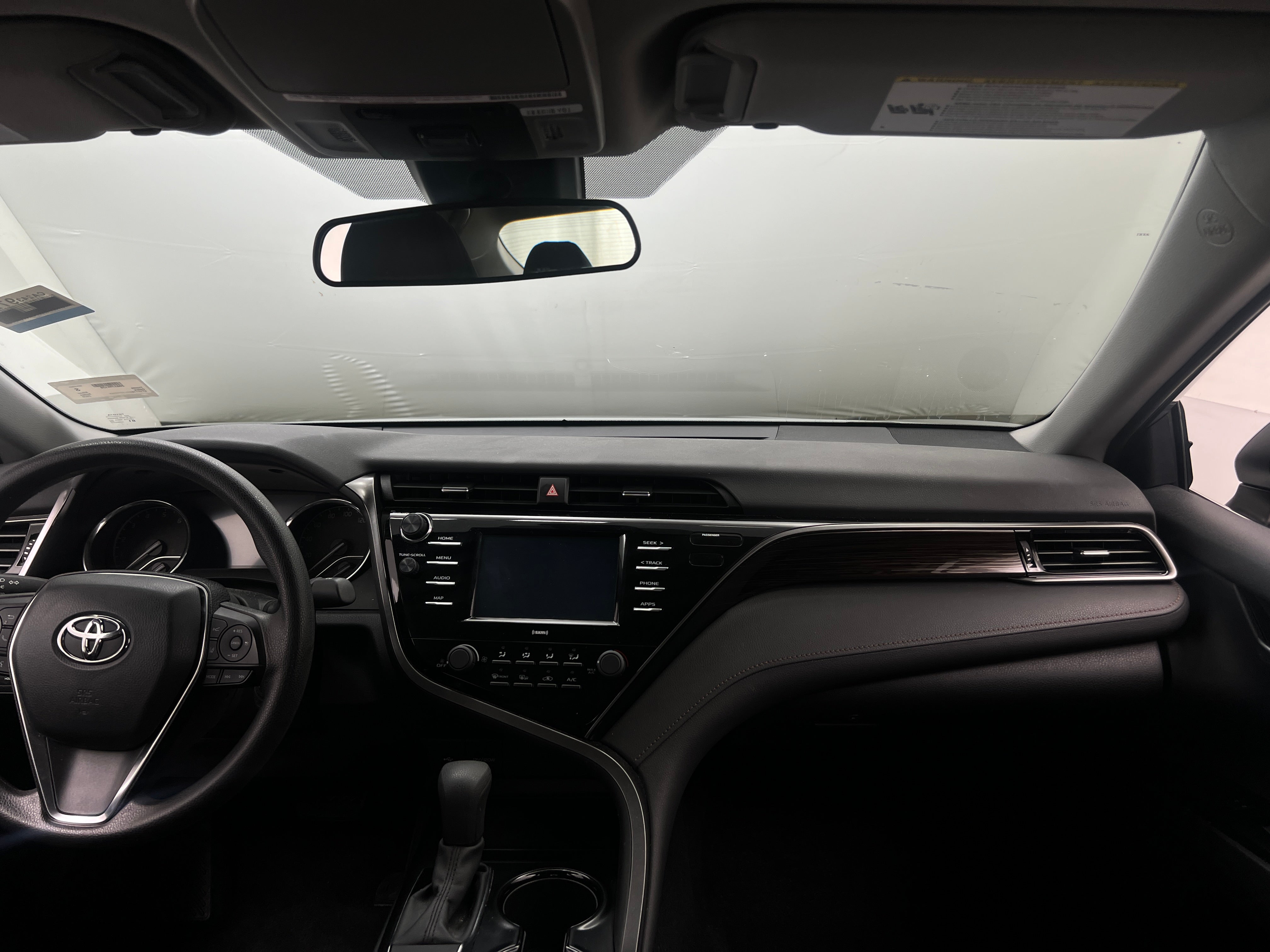 2020 Toyota Camry LE 3