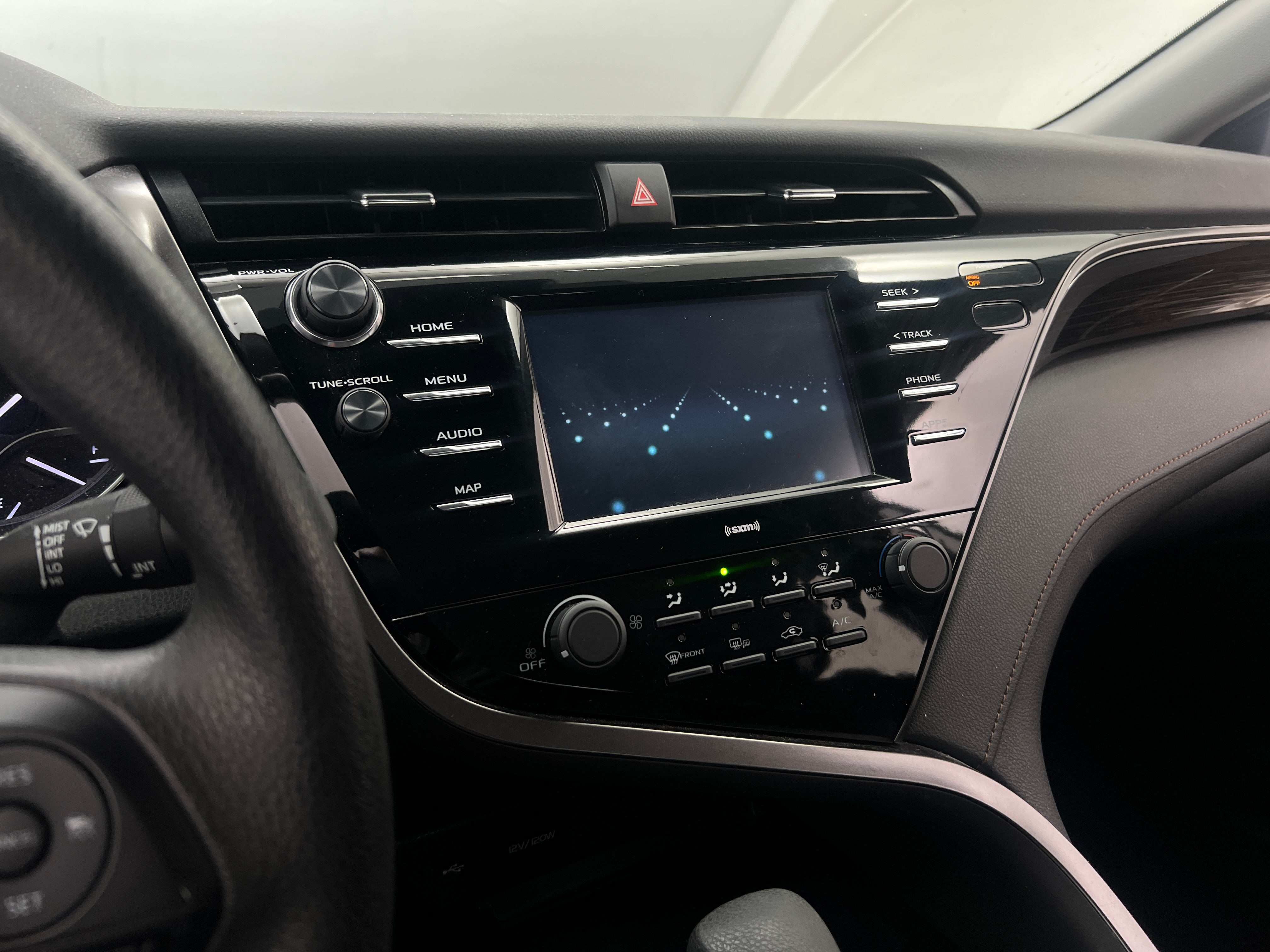 2020 Toyota Camry LE 4