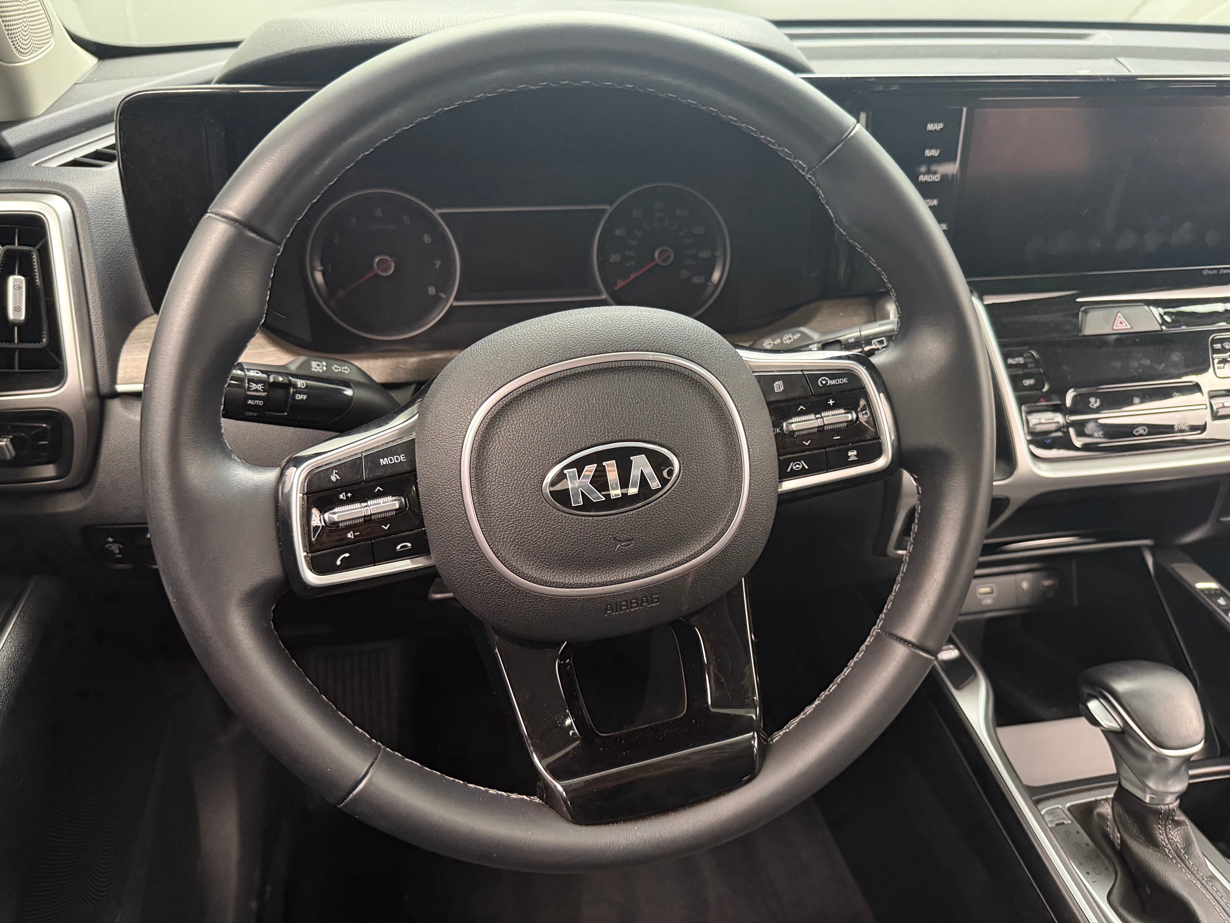 2021 Kia Sorento EX 5