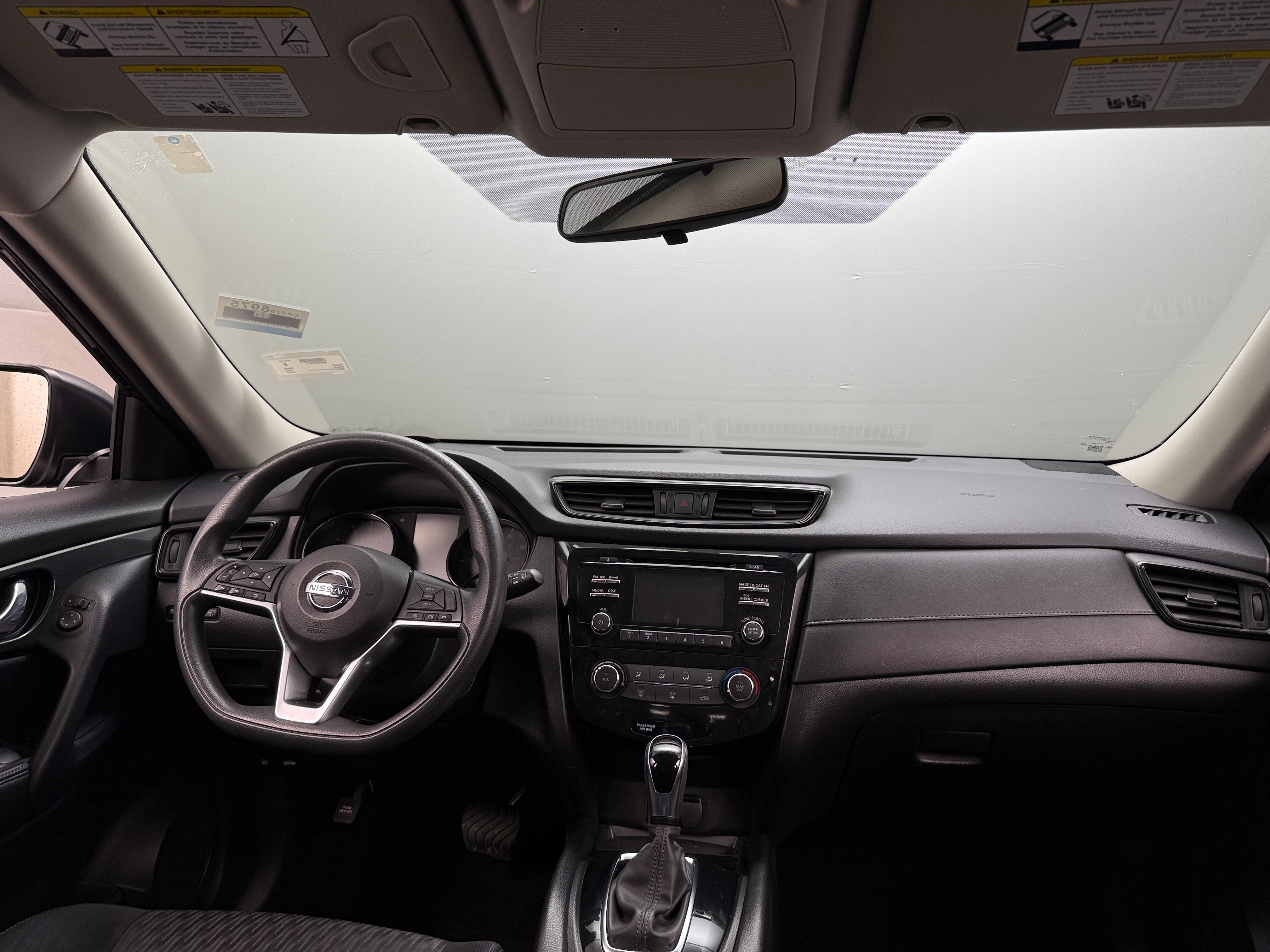 2017 Nissan Rogue S 3