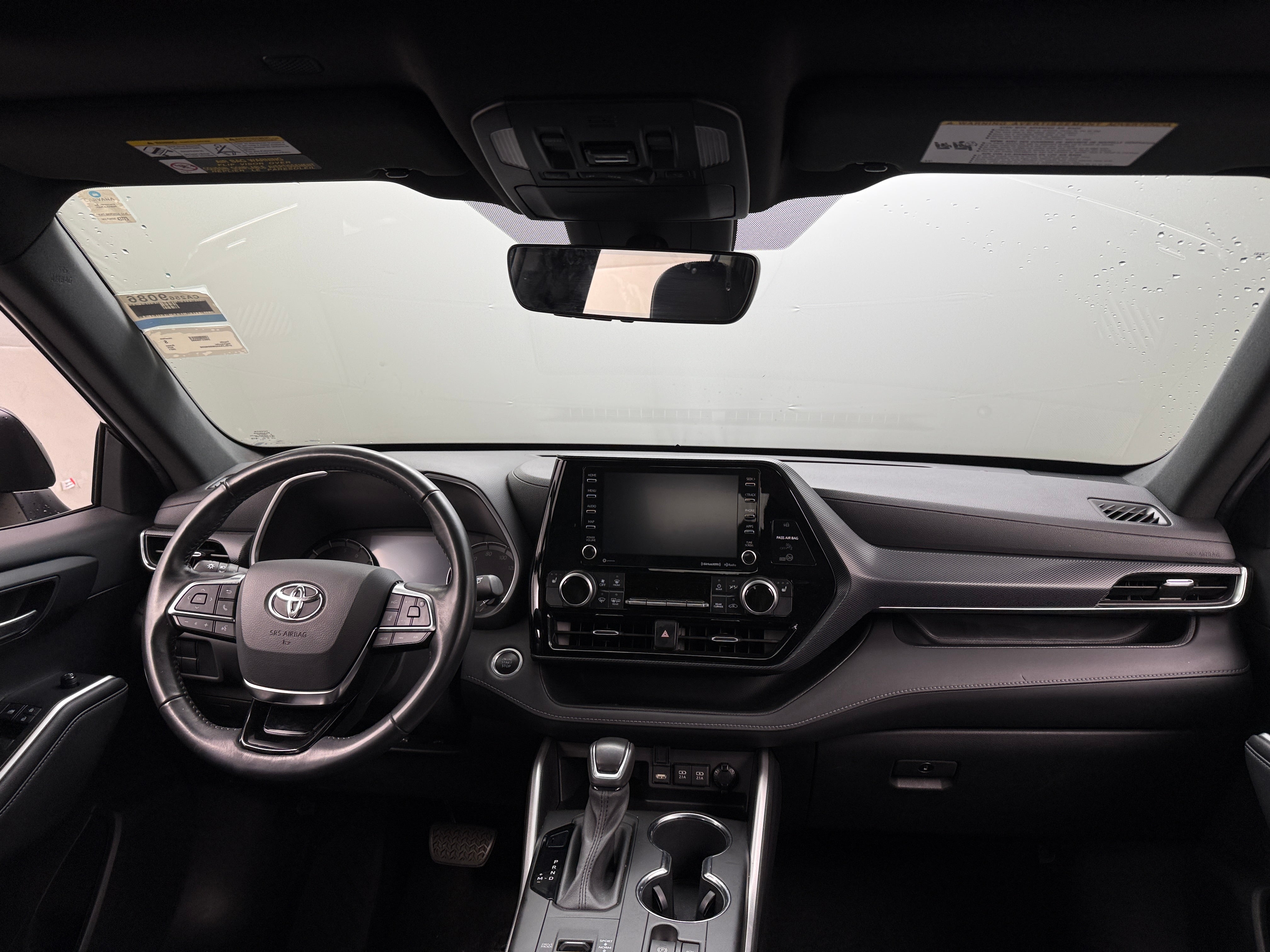 2021 Toyota Highlander XSE 2