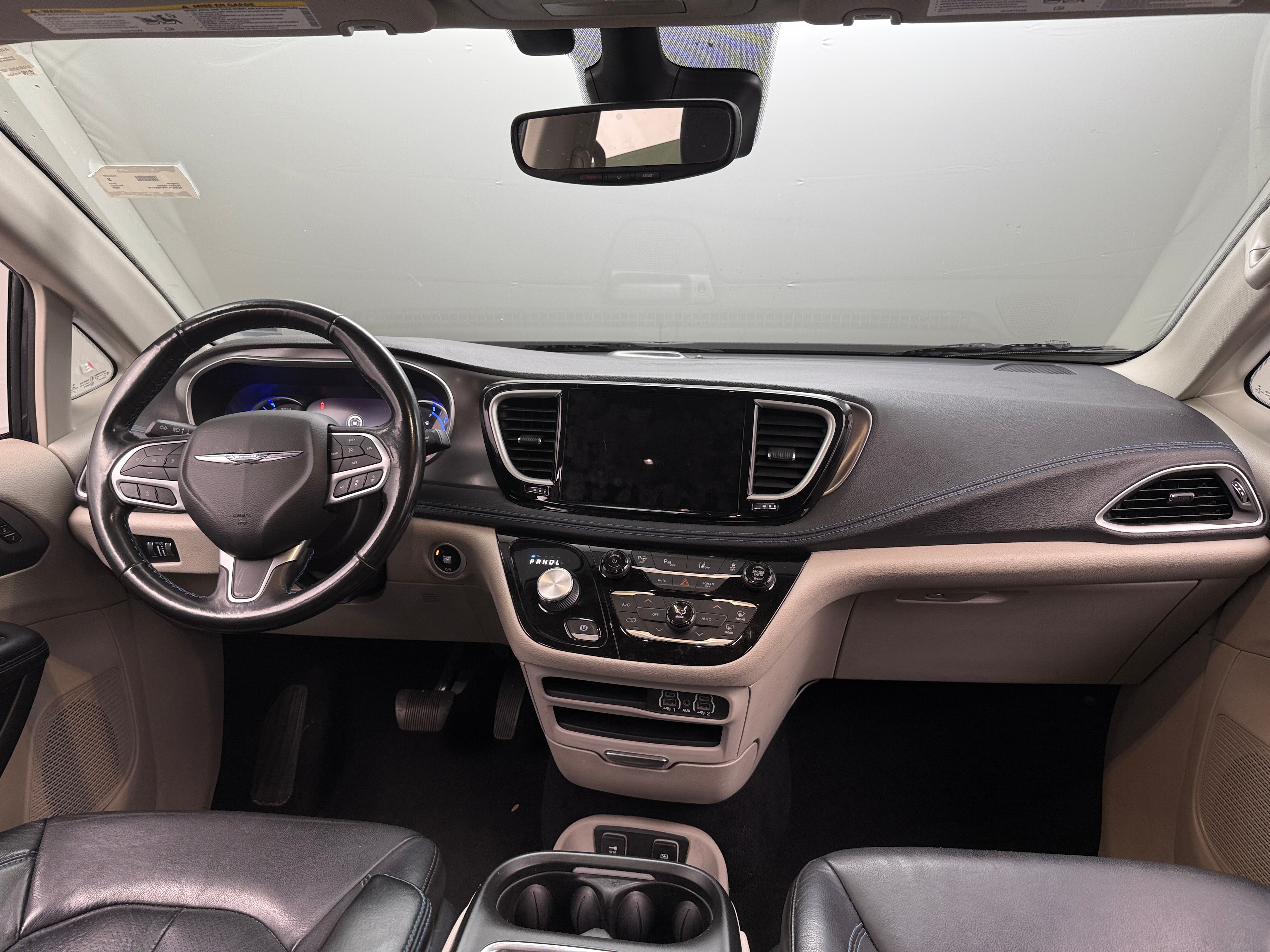 2021 Chrysler Pacifica Hybrid Touring L 2