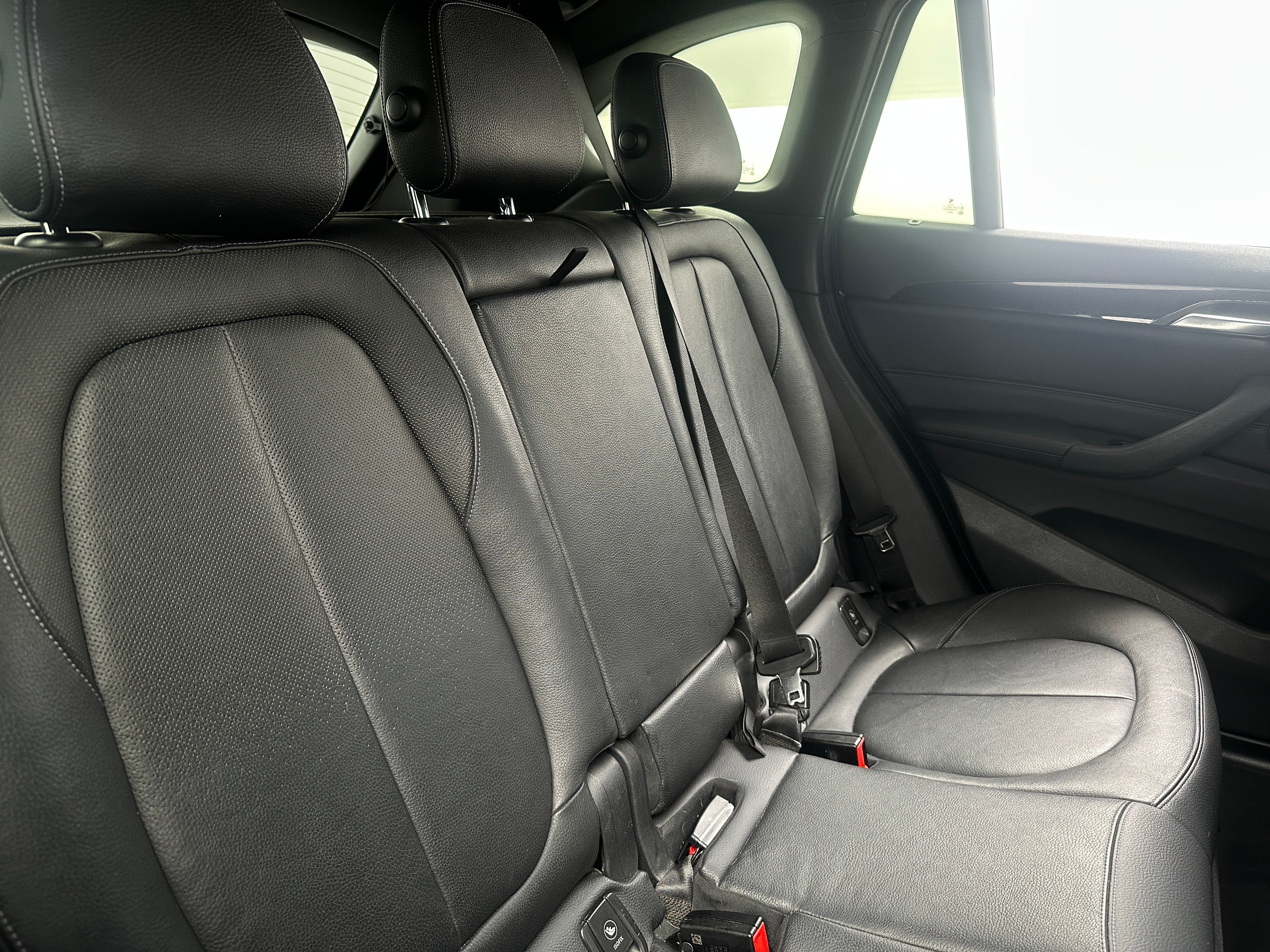 2016 BMW X1 xDrive28i 5