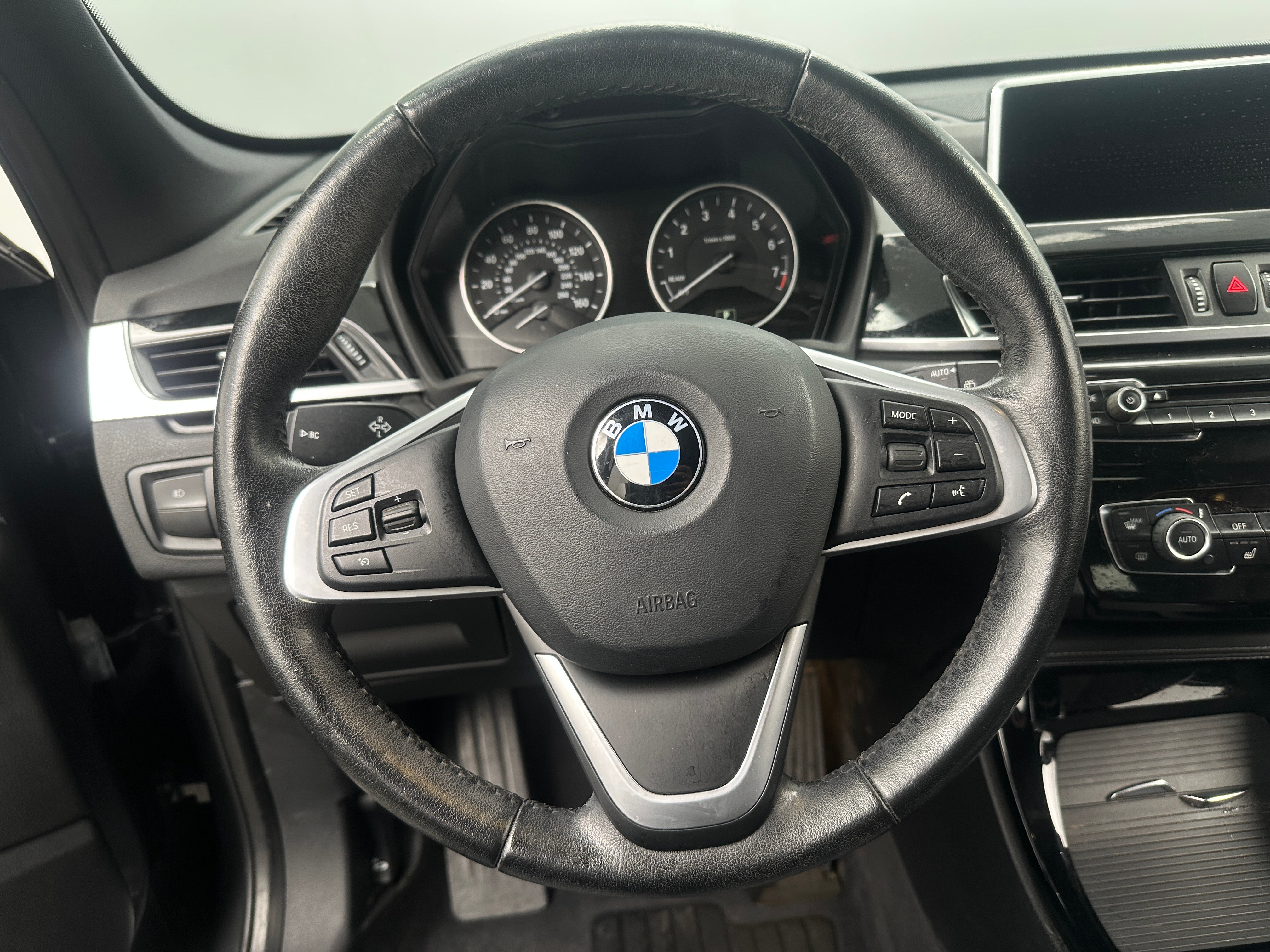 2016 BMW X1 xDrive28i 4