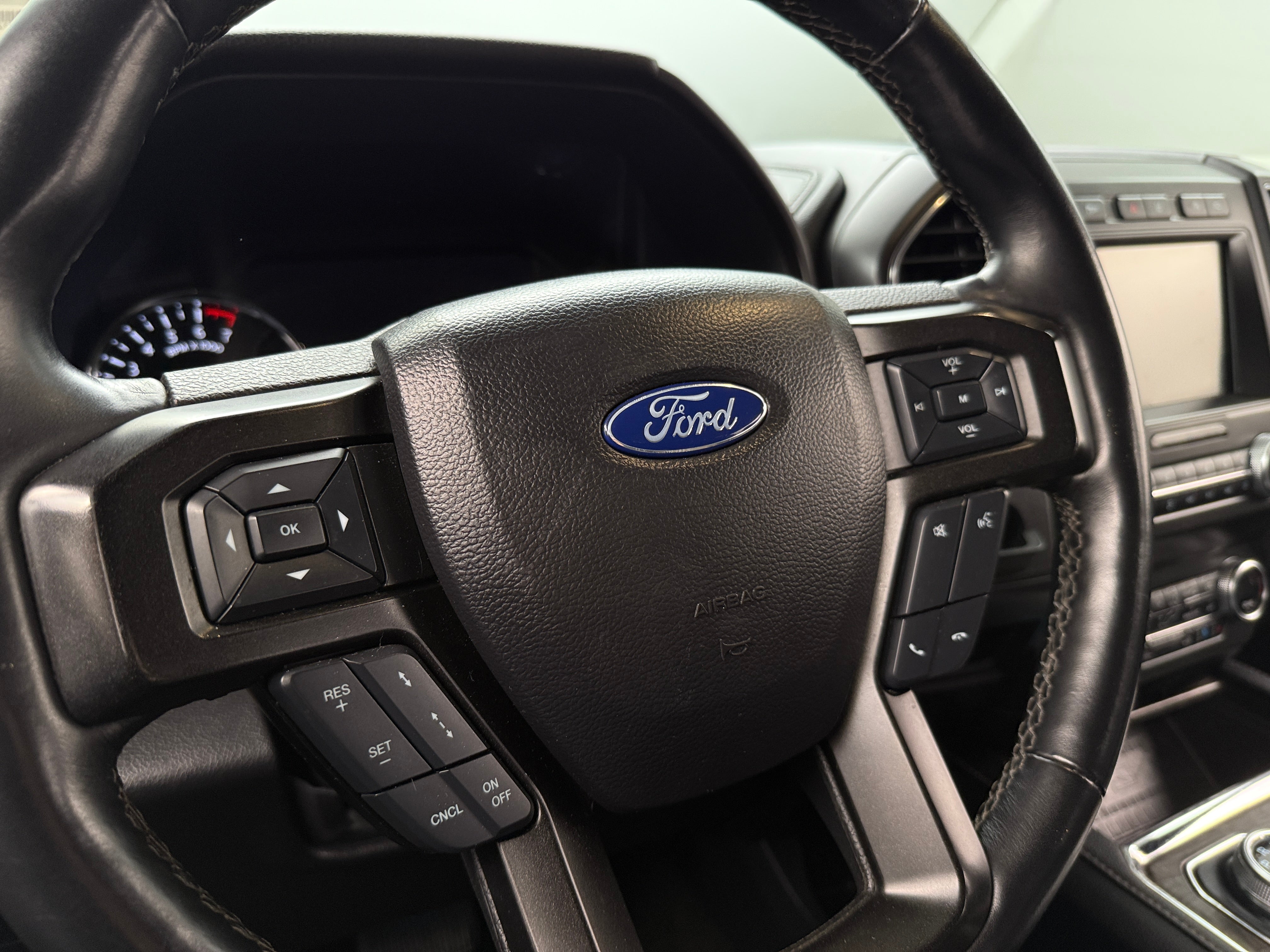 2020 Ford Expedition MAX Limited 4