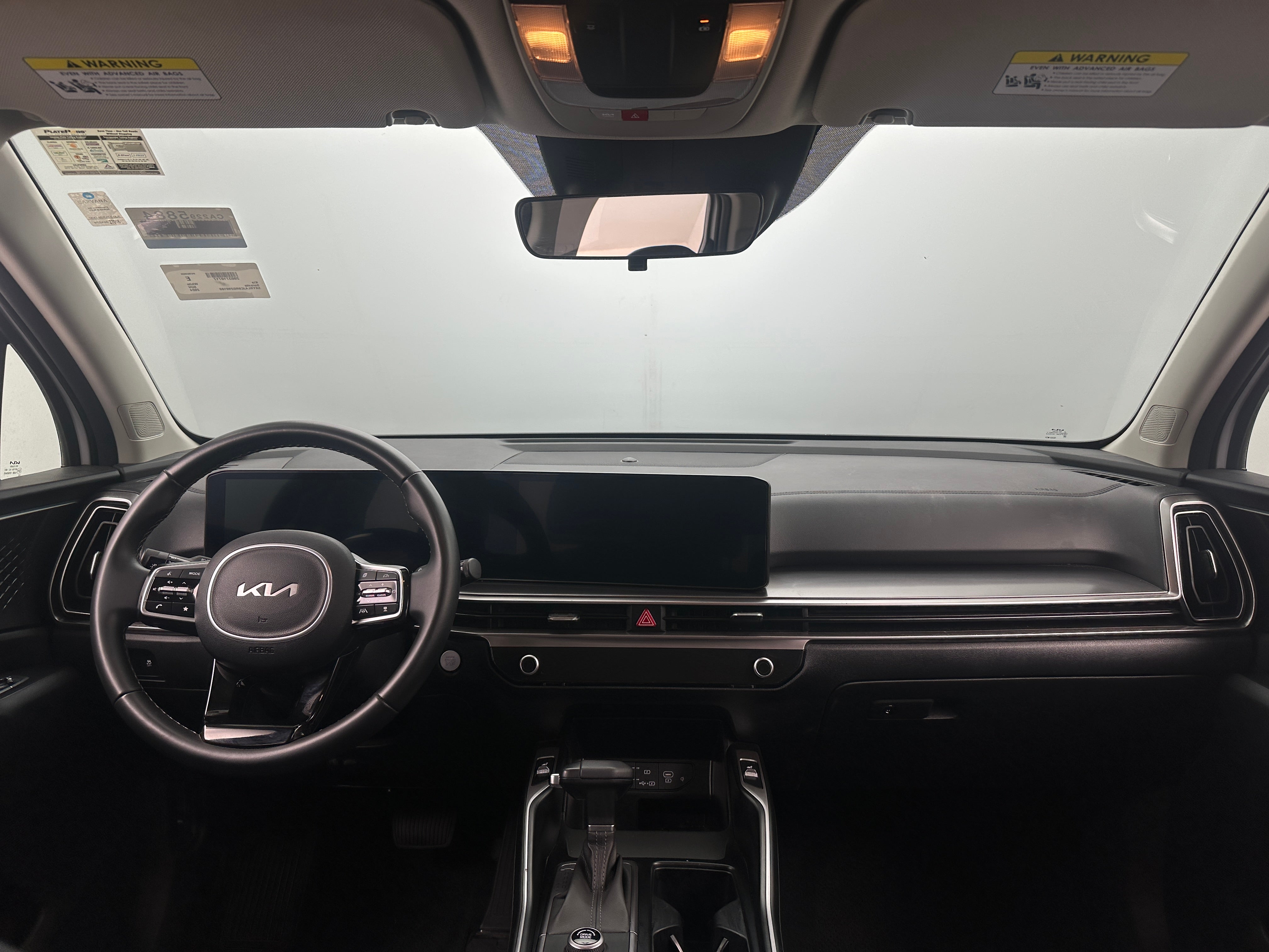 2024 Kia Sorento S 2