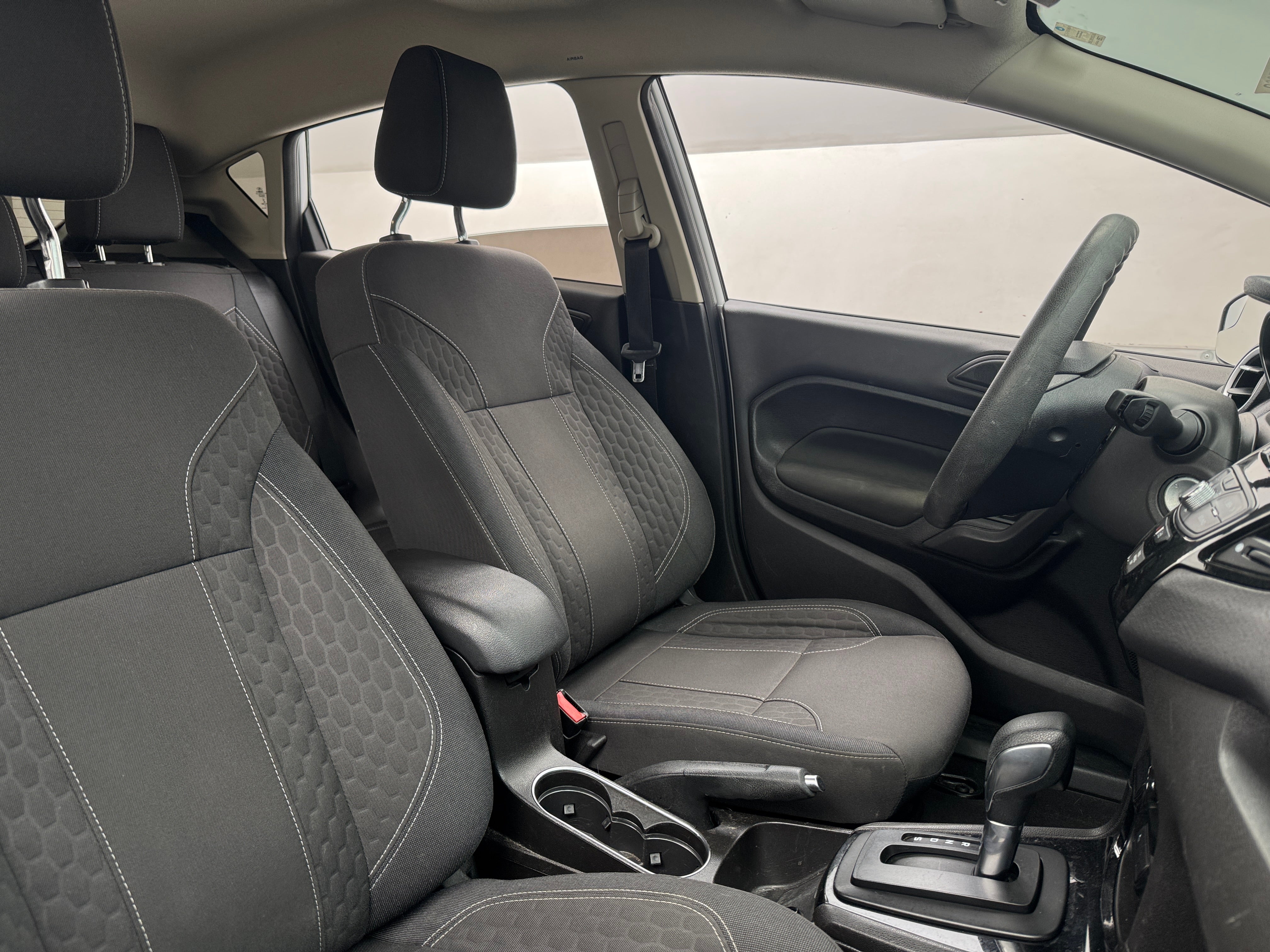 2019 Ford Fiesta SE 2