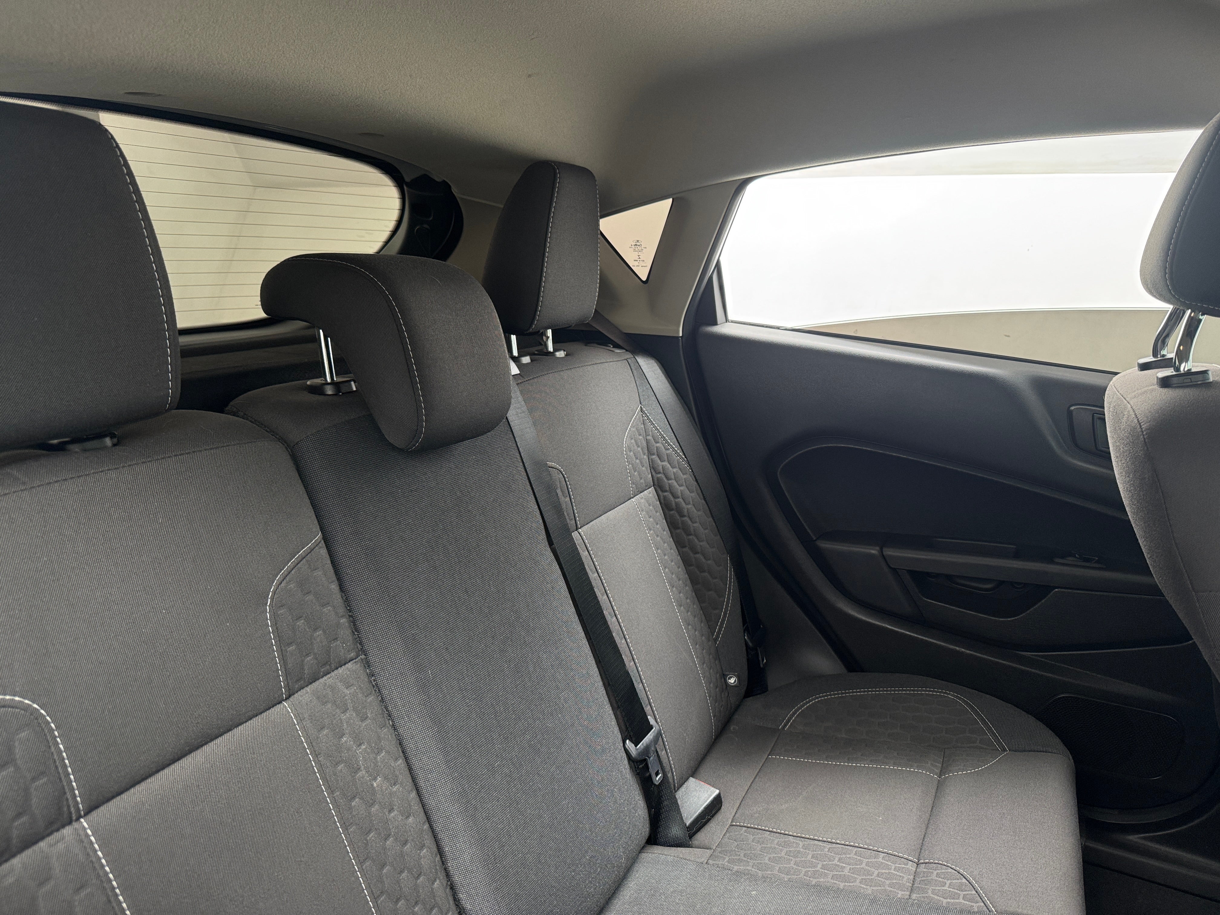 2019 Ford Fiesta SE 6