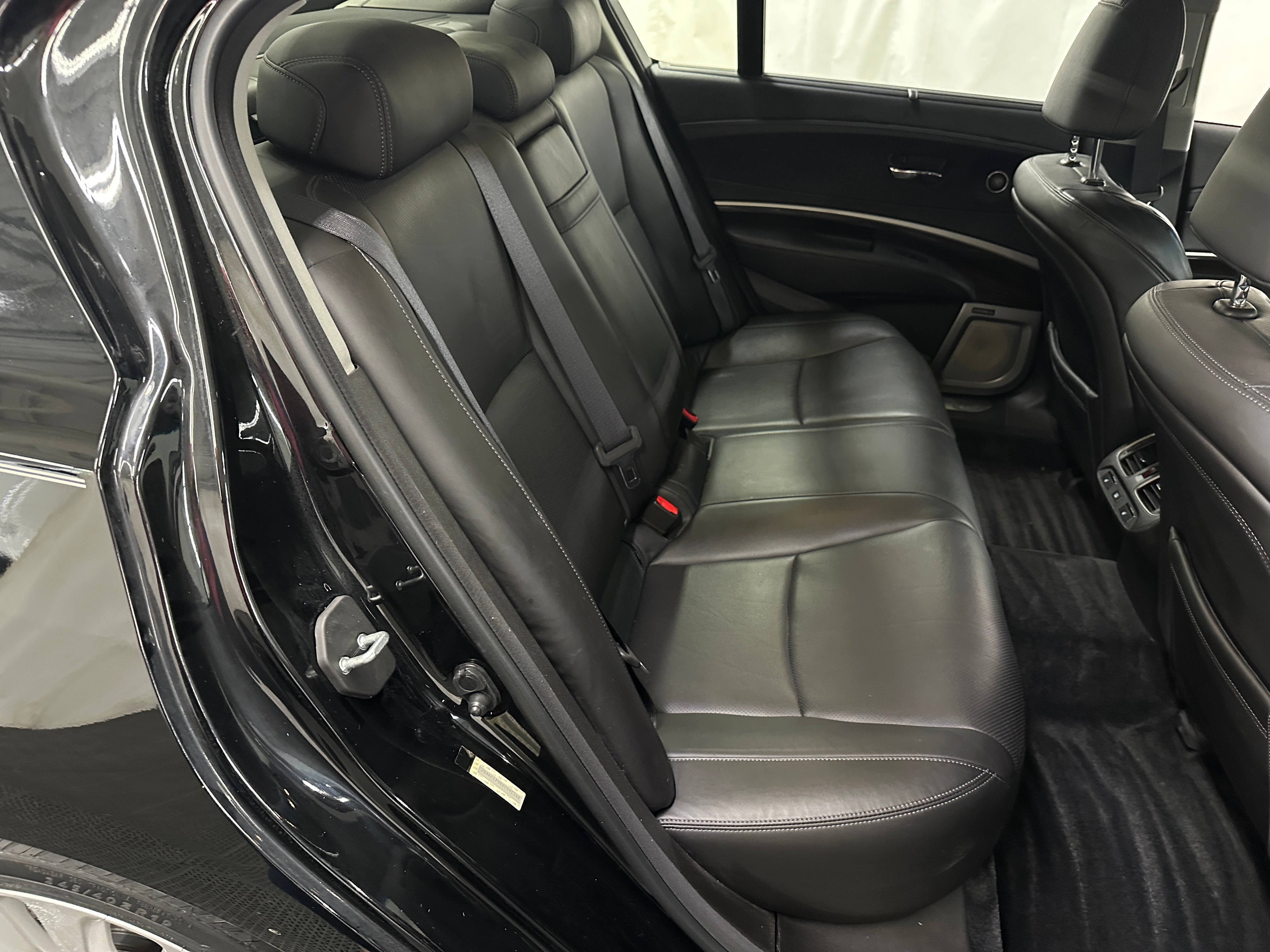 2015 Acura RLX  5