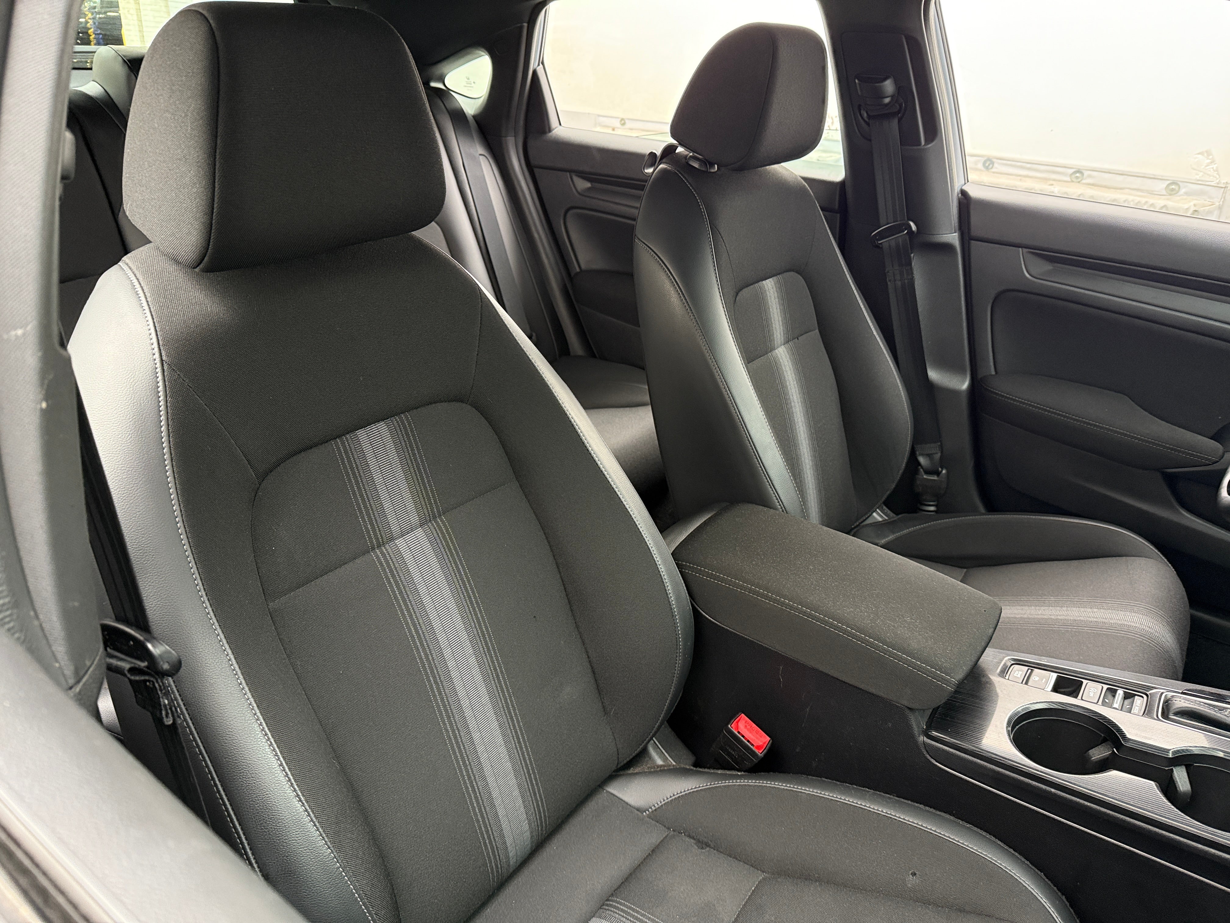 2022 Honda Civic Sport 2