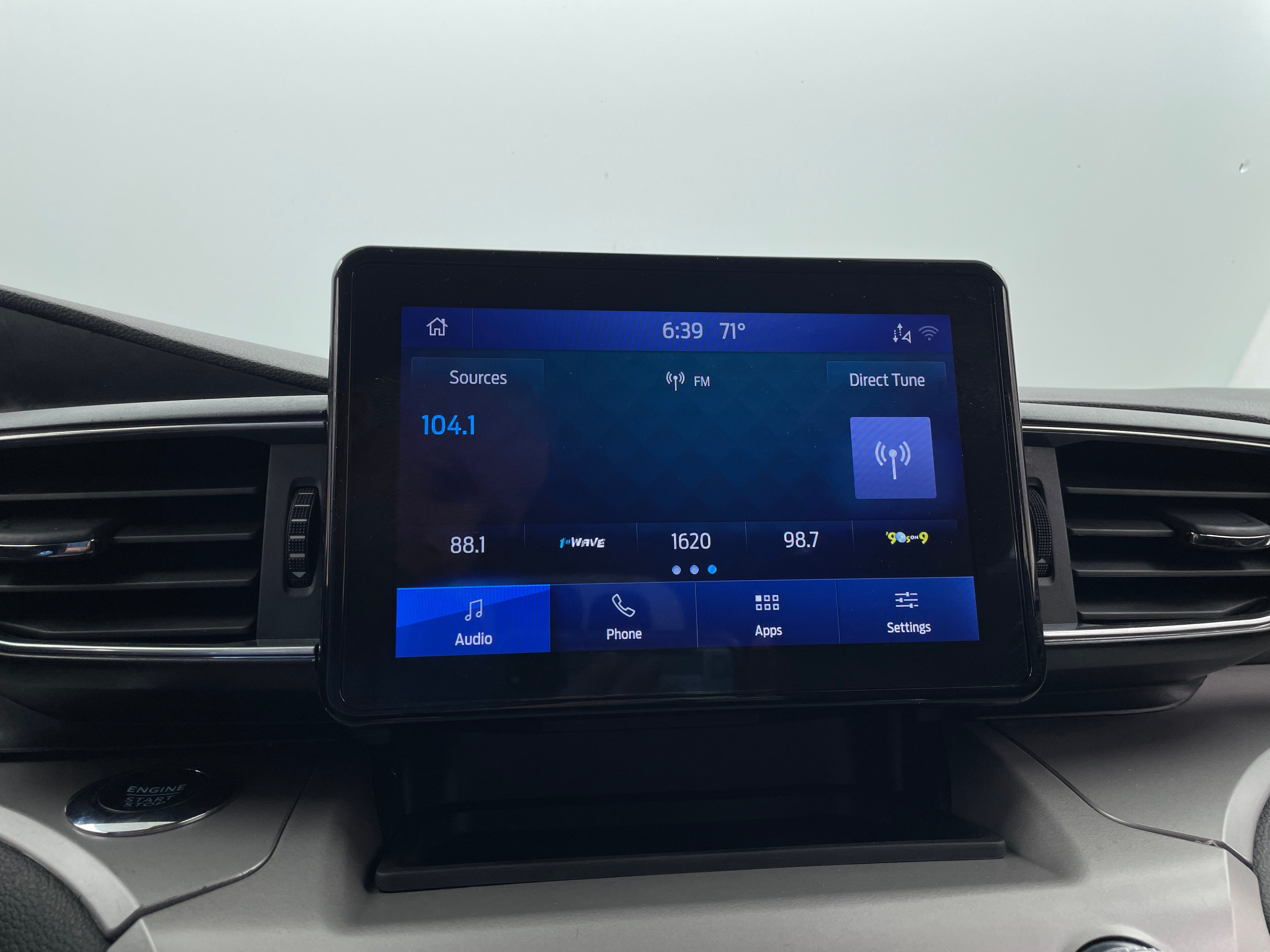 2023 Ford Explorer XLT 4