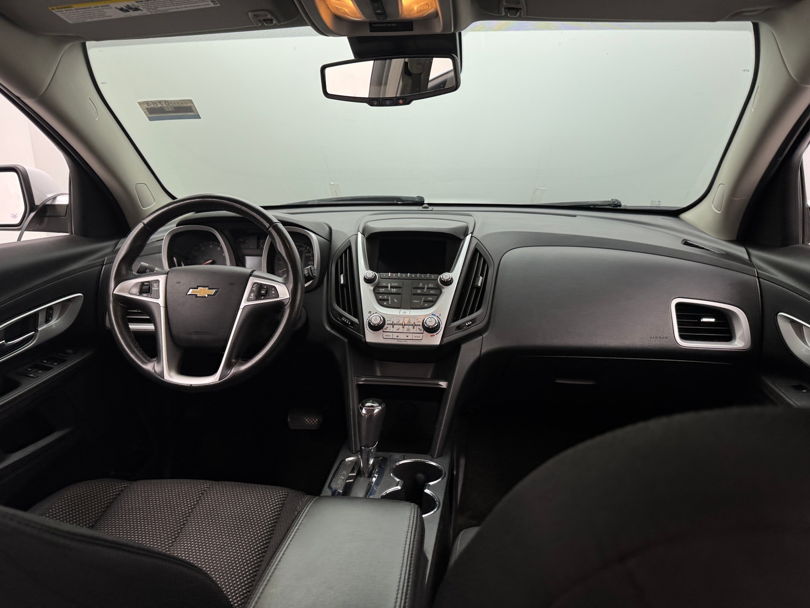 Thumbnail: 2017 Chevrolet Equinox - 3