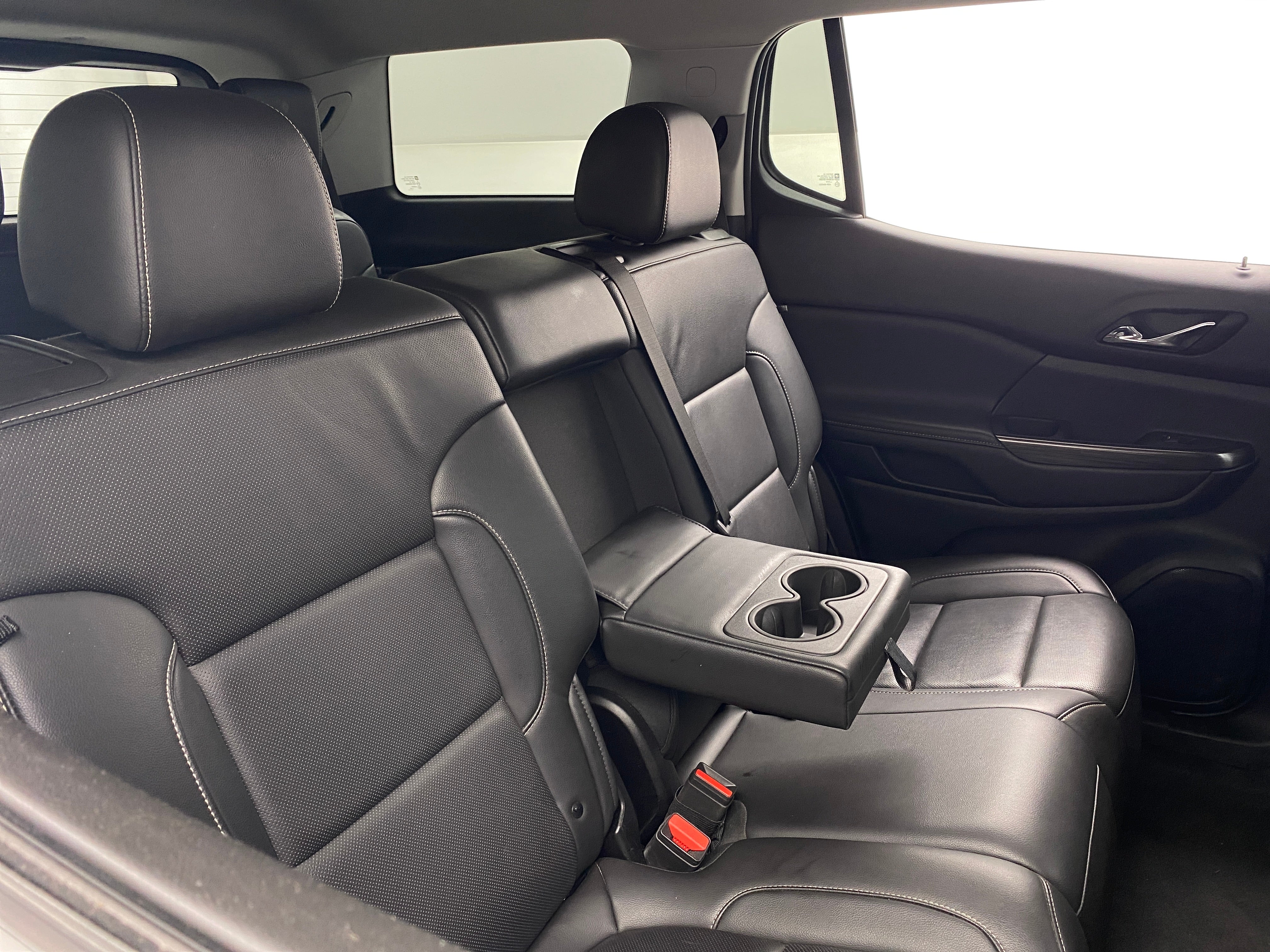 2023 GMC Acadia SLT 5