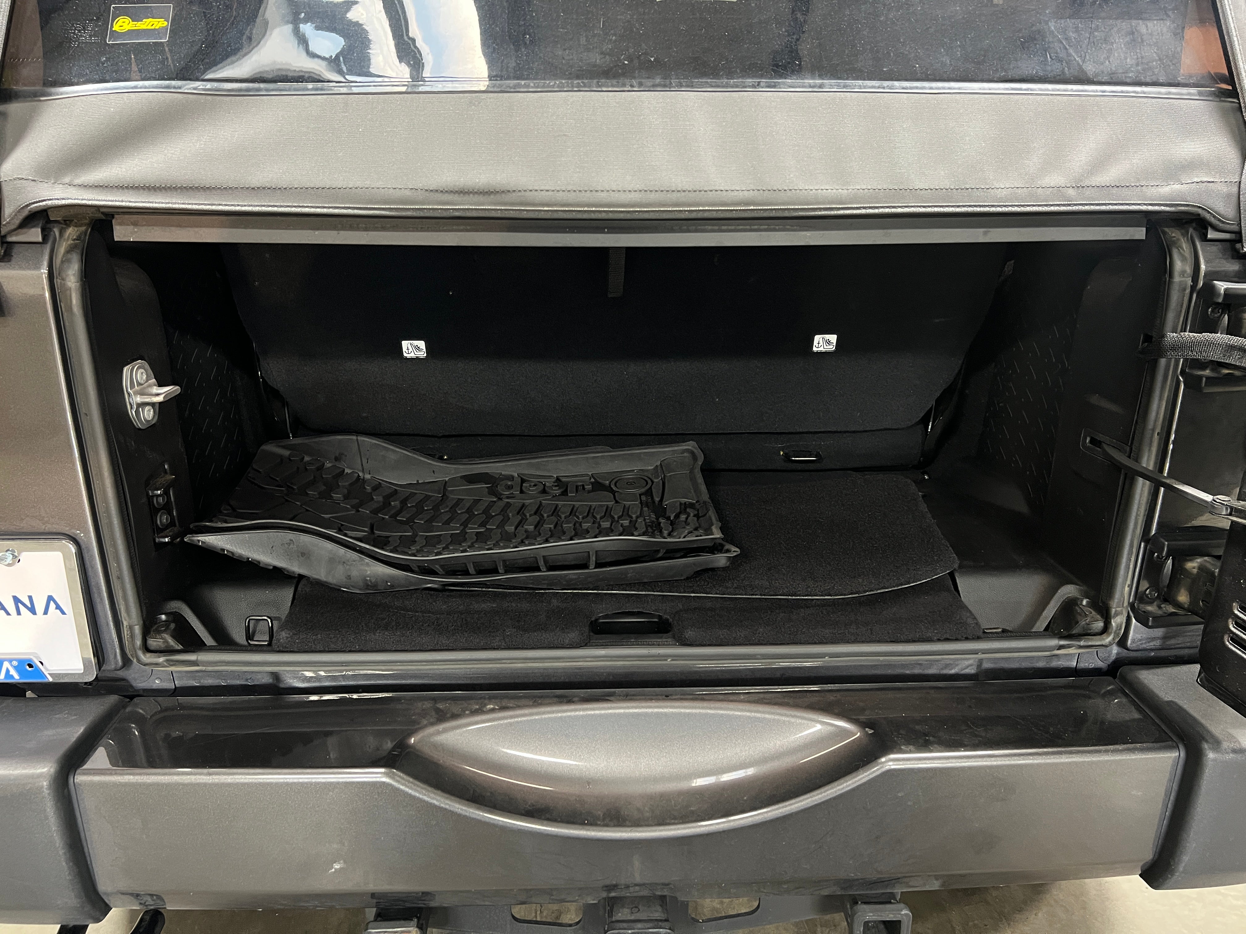 2018 Jeep Wrangler Sahara 7