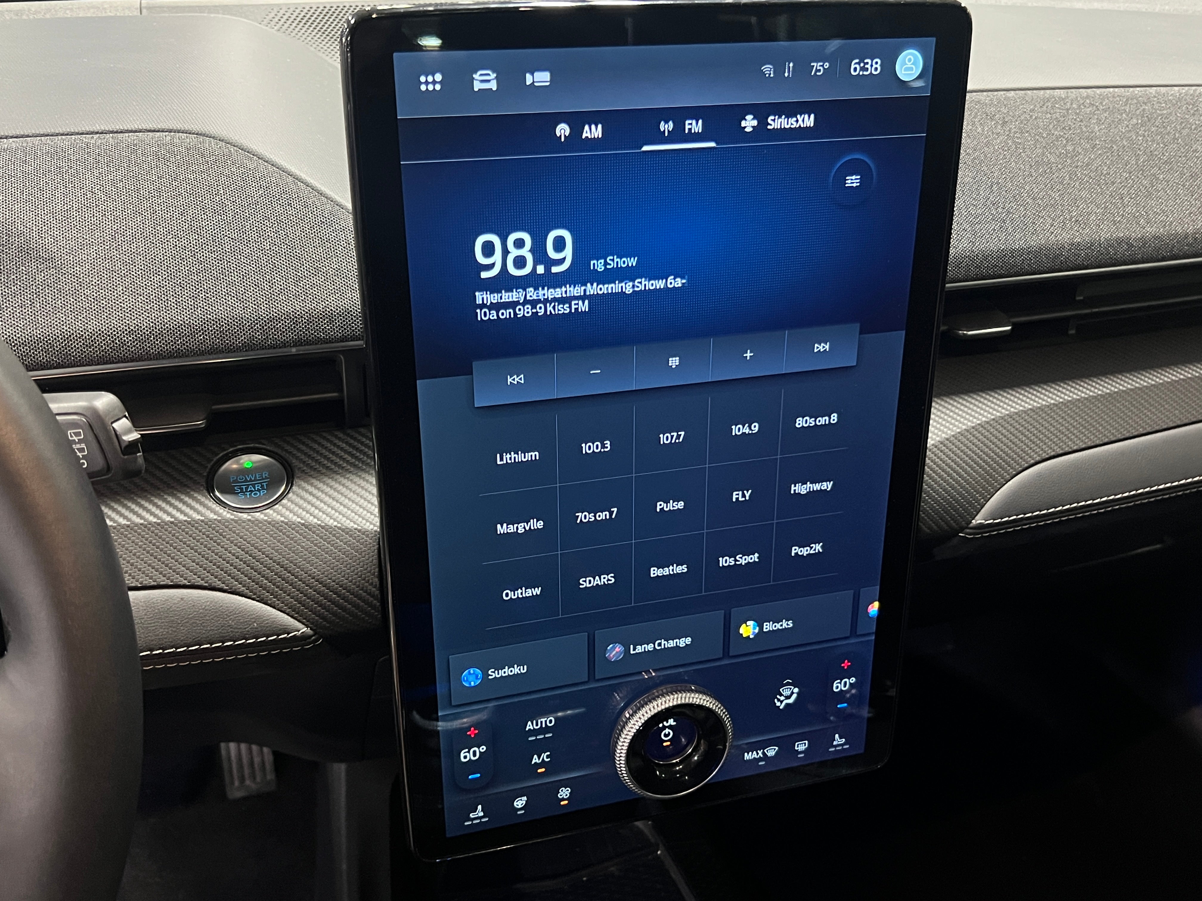 2022 Ford Mustang Mach-E Premium 3