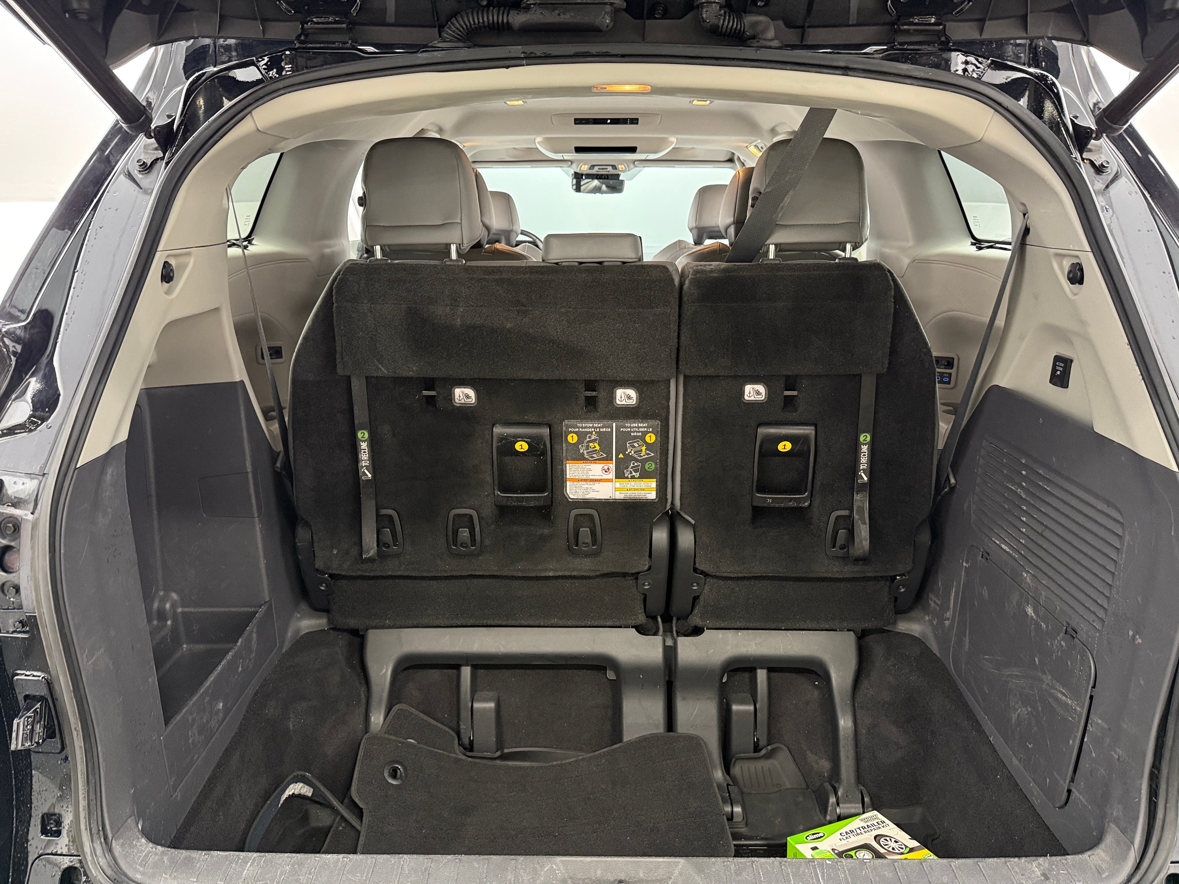 2021 Toyota Sienna Limited 6