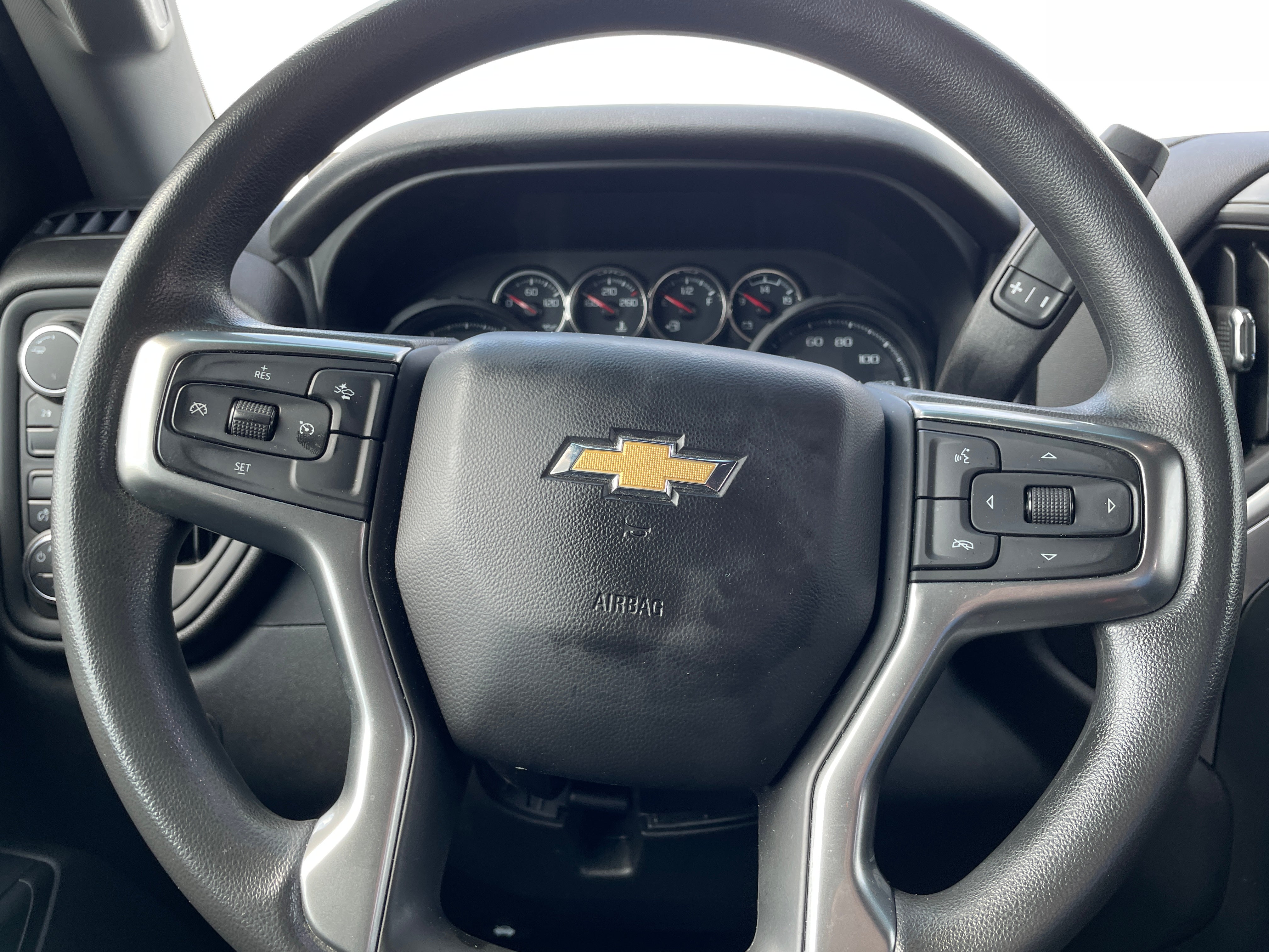 2022 Chevrolet Silverado 2500 Custom 5