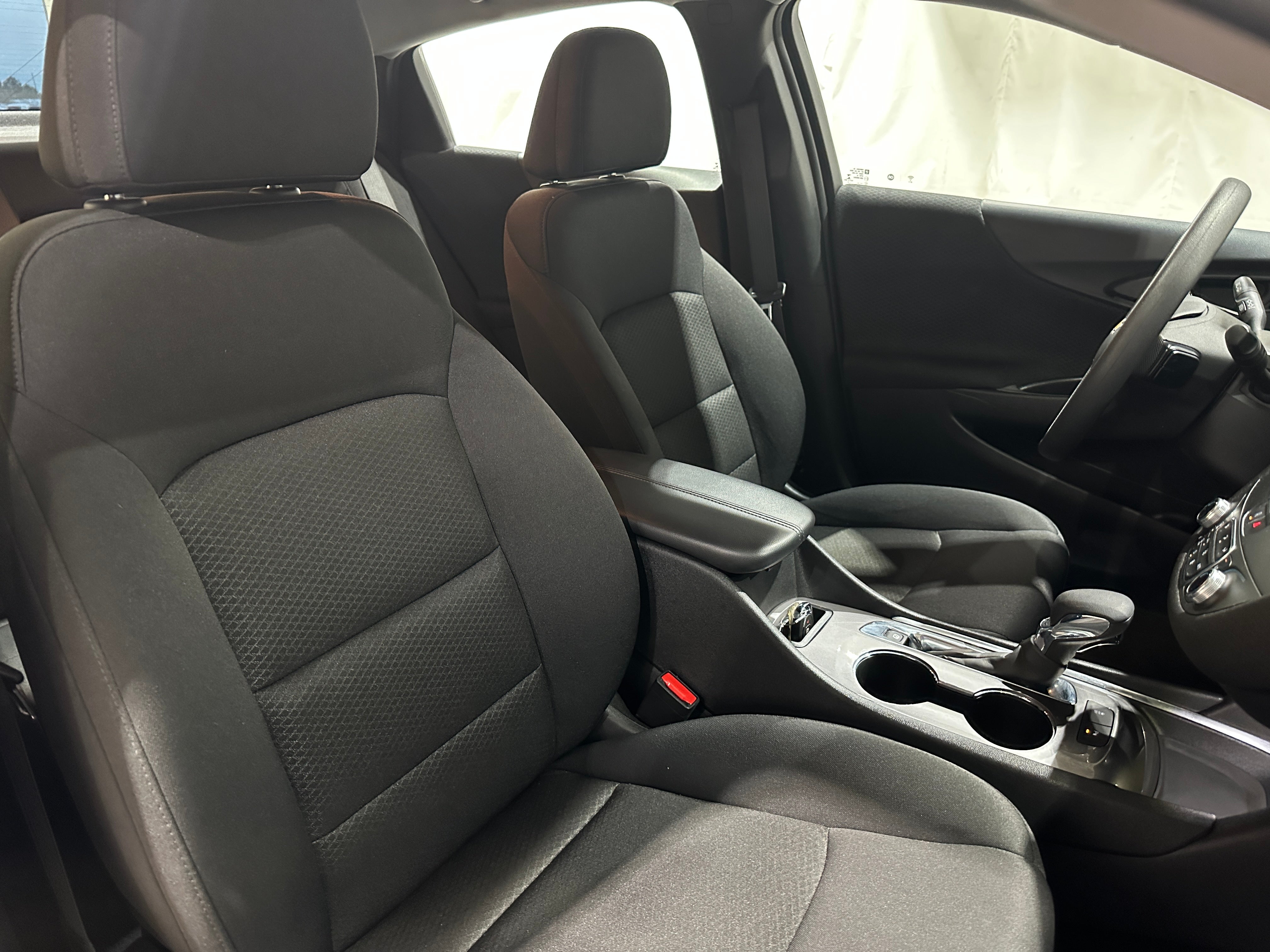 2024 Chevrolet Malibu LT 2