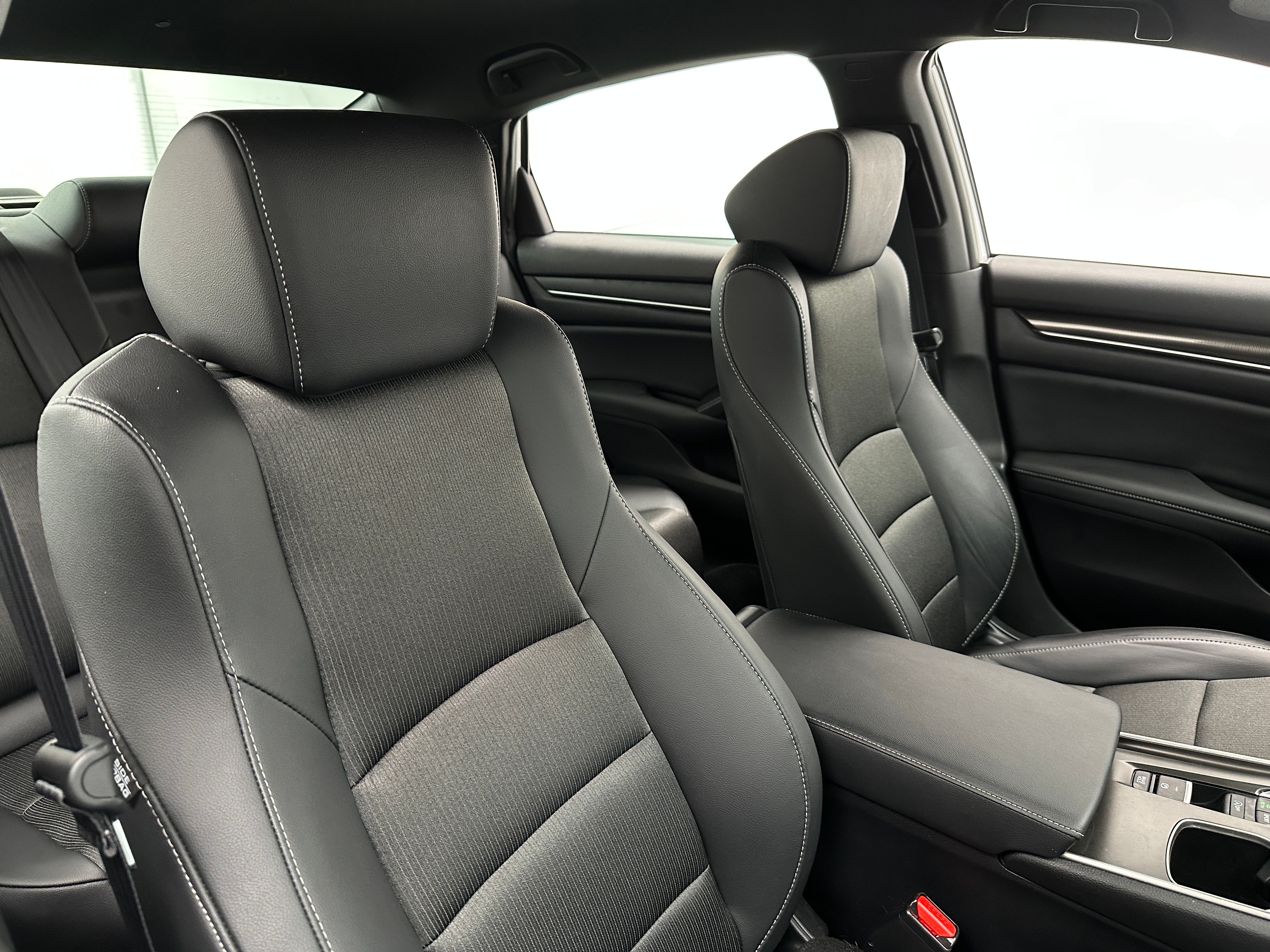 2021 Honda Accord Sport 2
