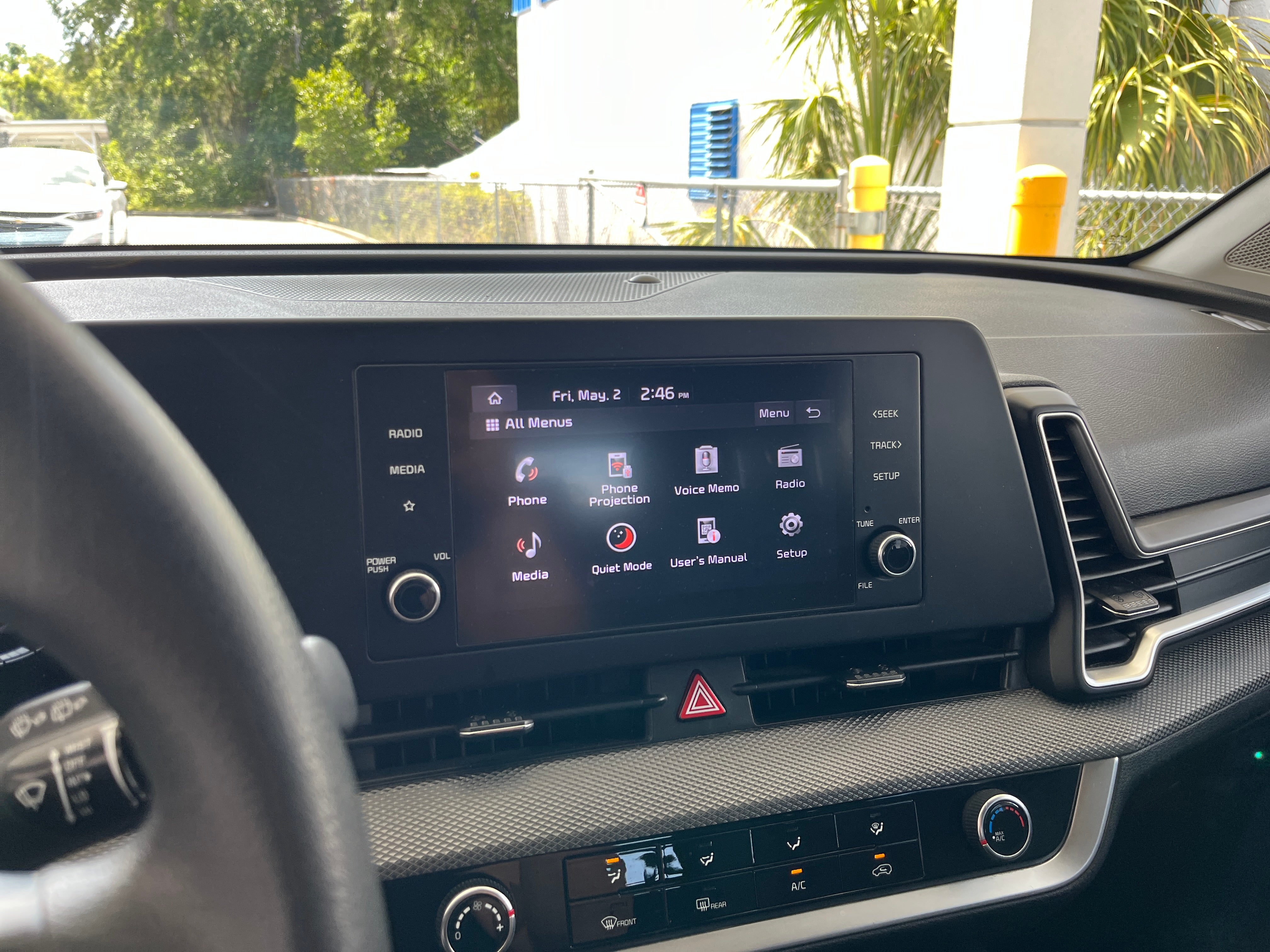 2023 Kia Sportage LX 4