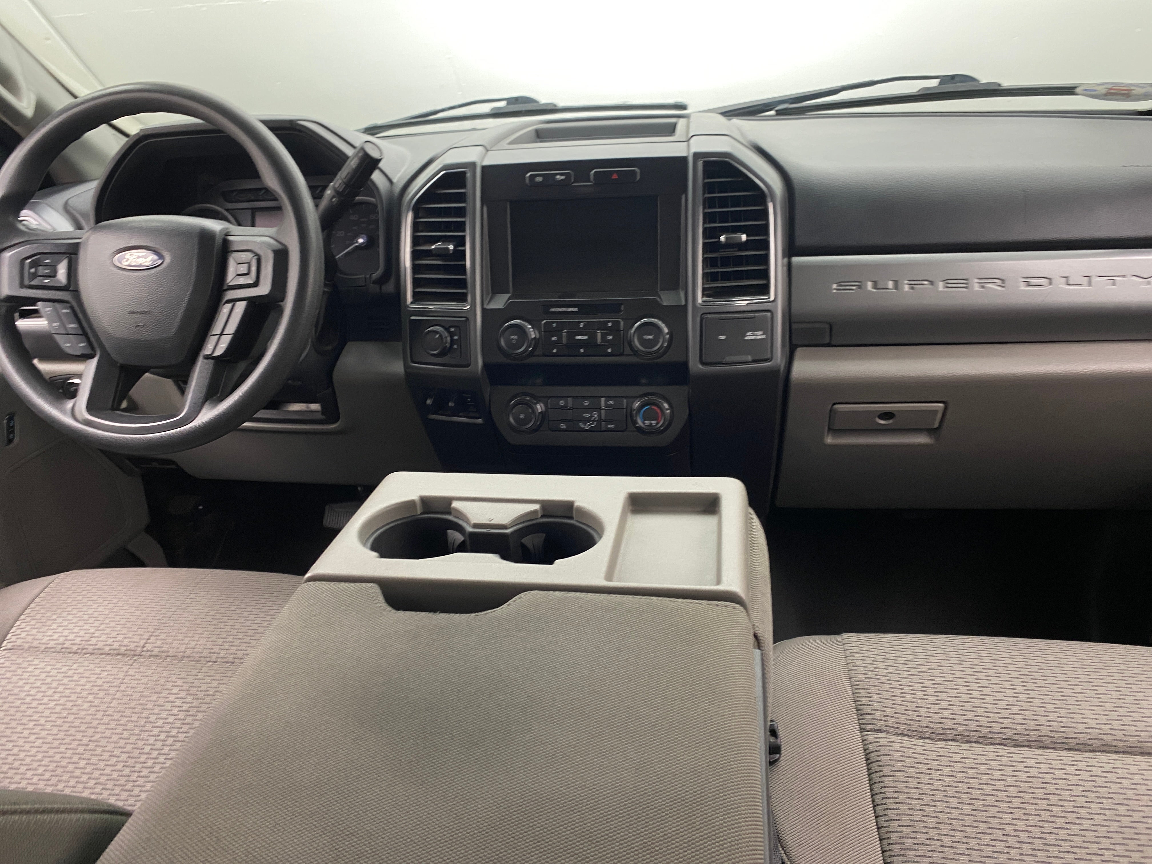 2022 Ford Econoline E-250 3