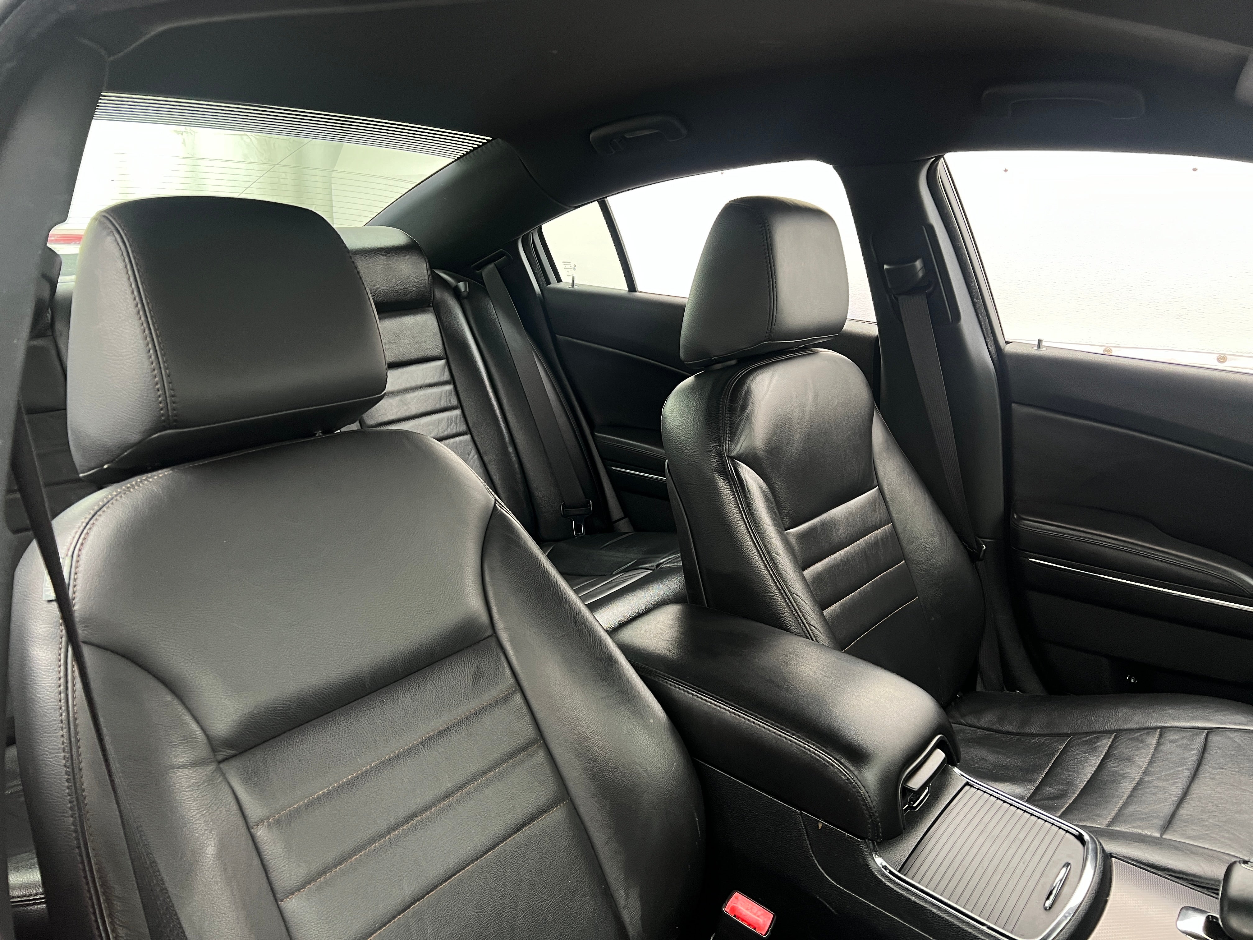 2012 Dodge Charger SE 2