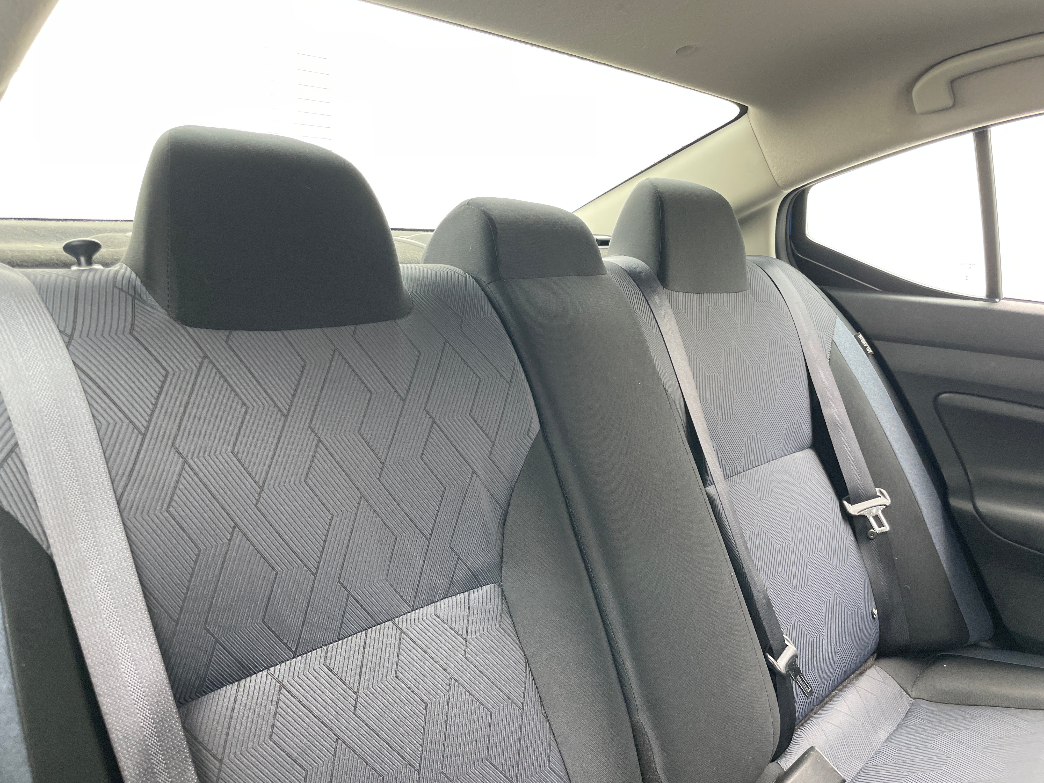2023 Nissan Versa SV 6
