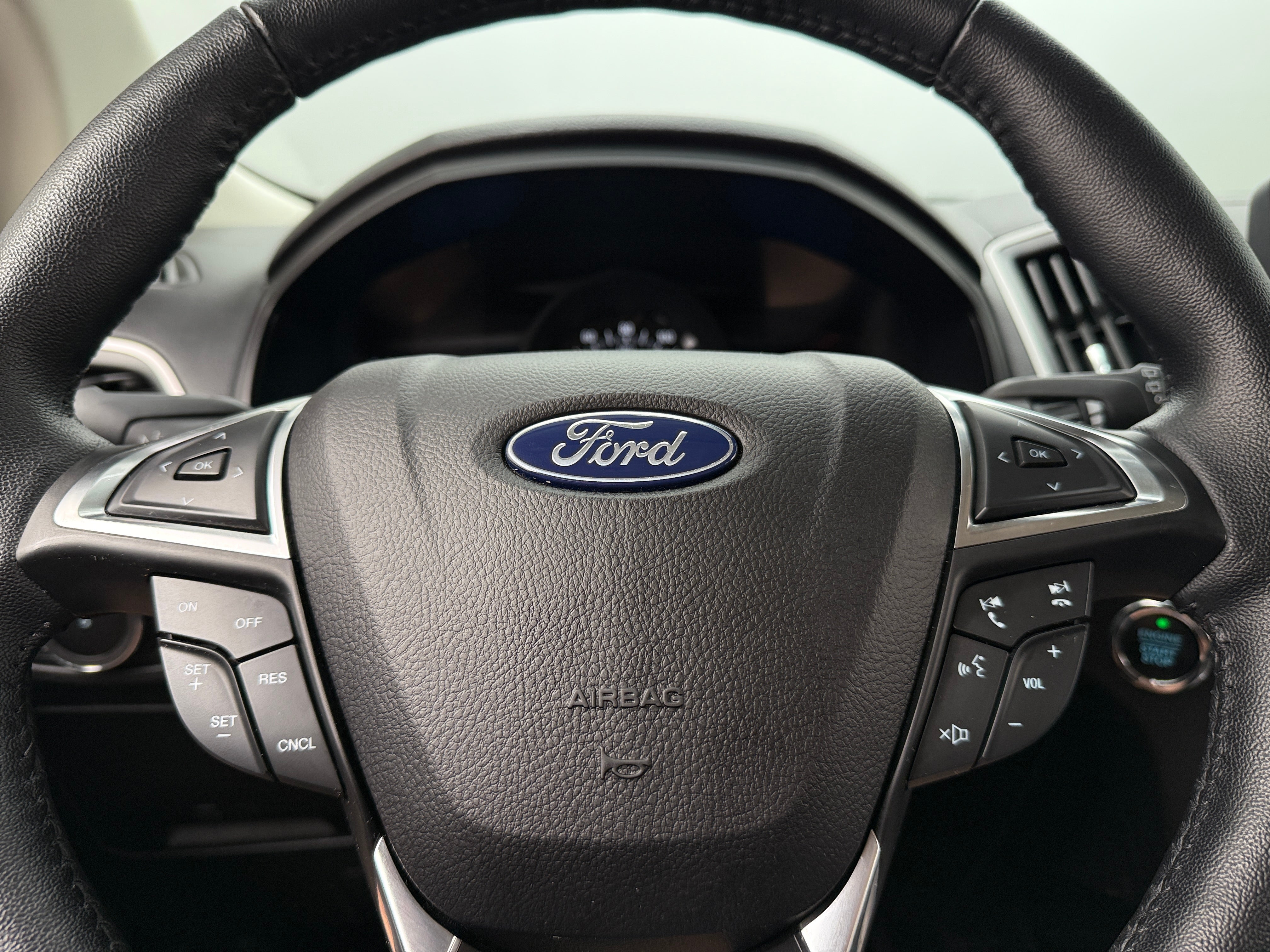 2023 Ford Edge SEL 4