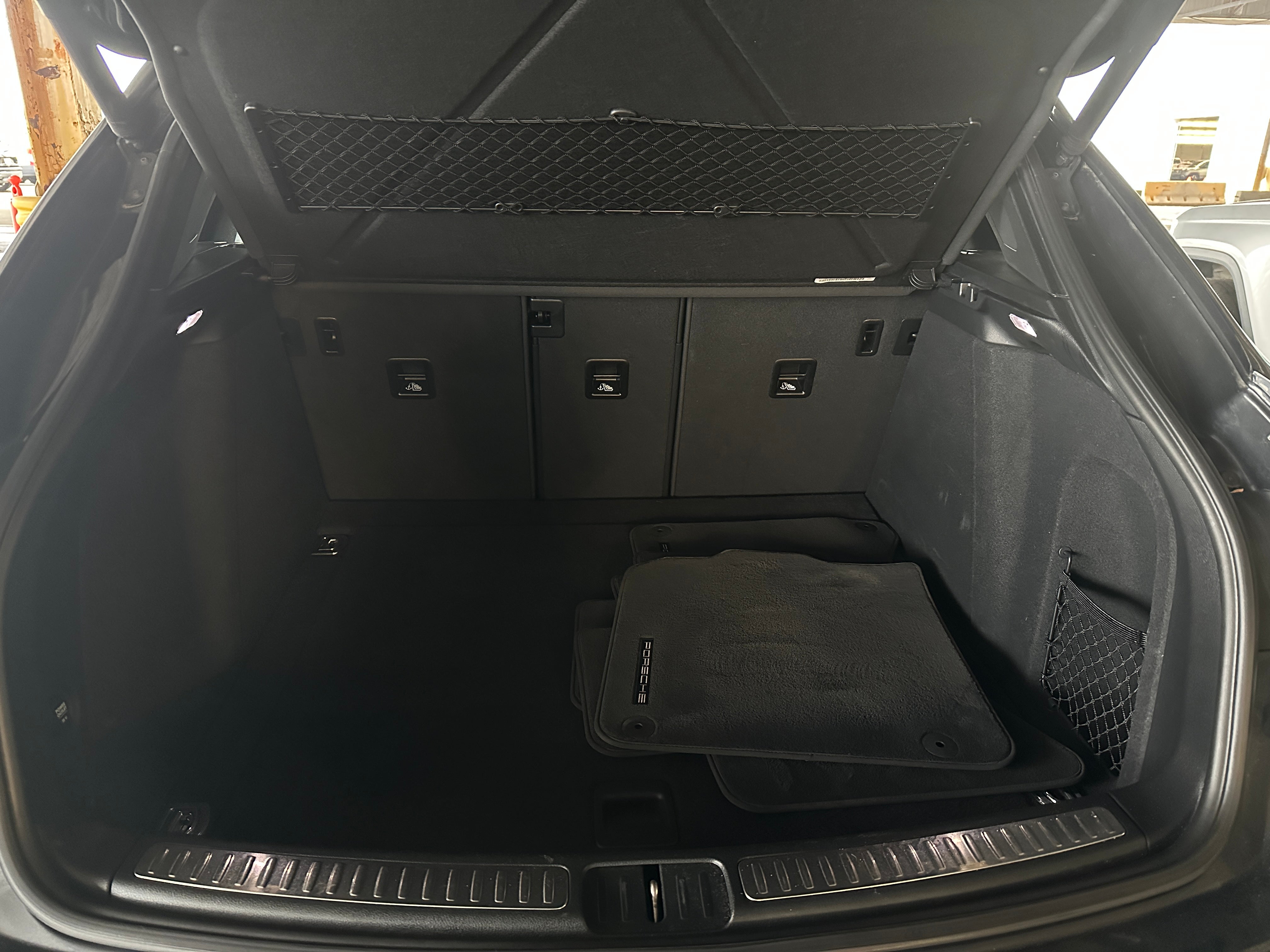 2017 Porsche Macan S 6