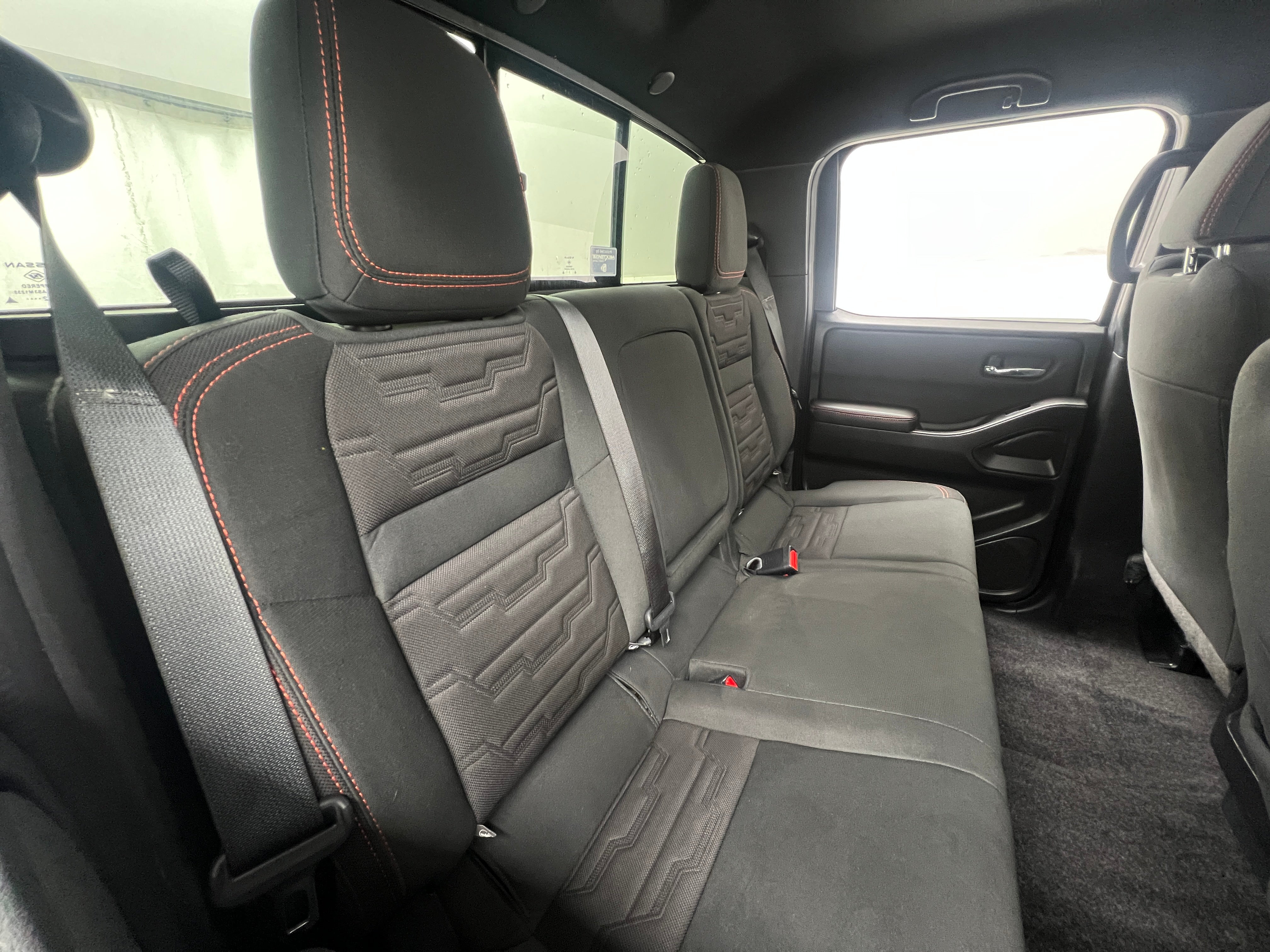 2023 Nissan Frontier PRO-4X 6