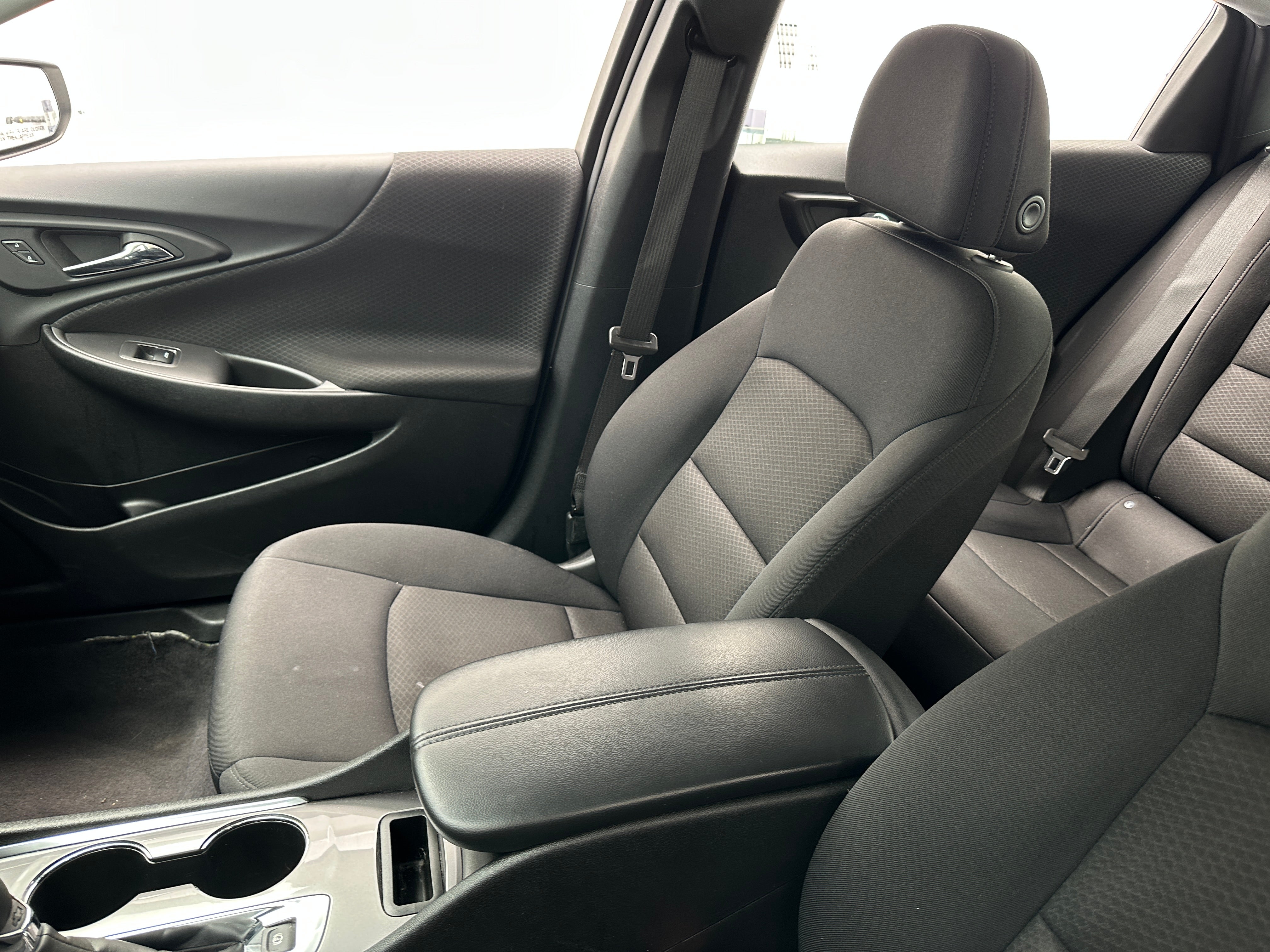 2023 Chevrolet Malibu LT 2