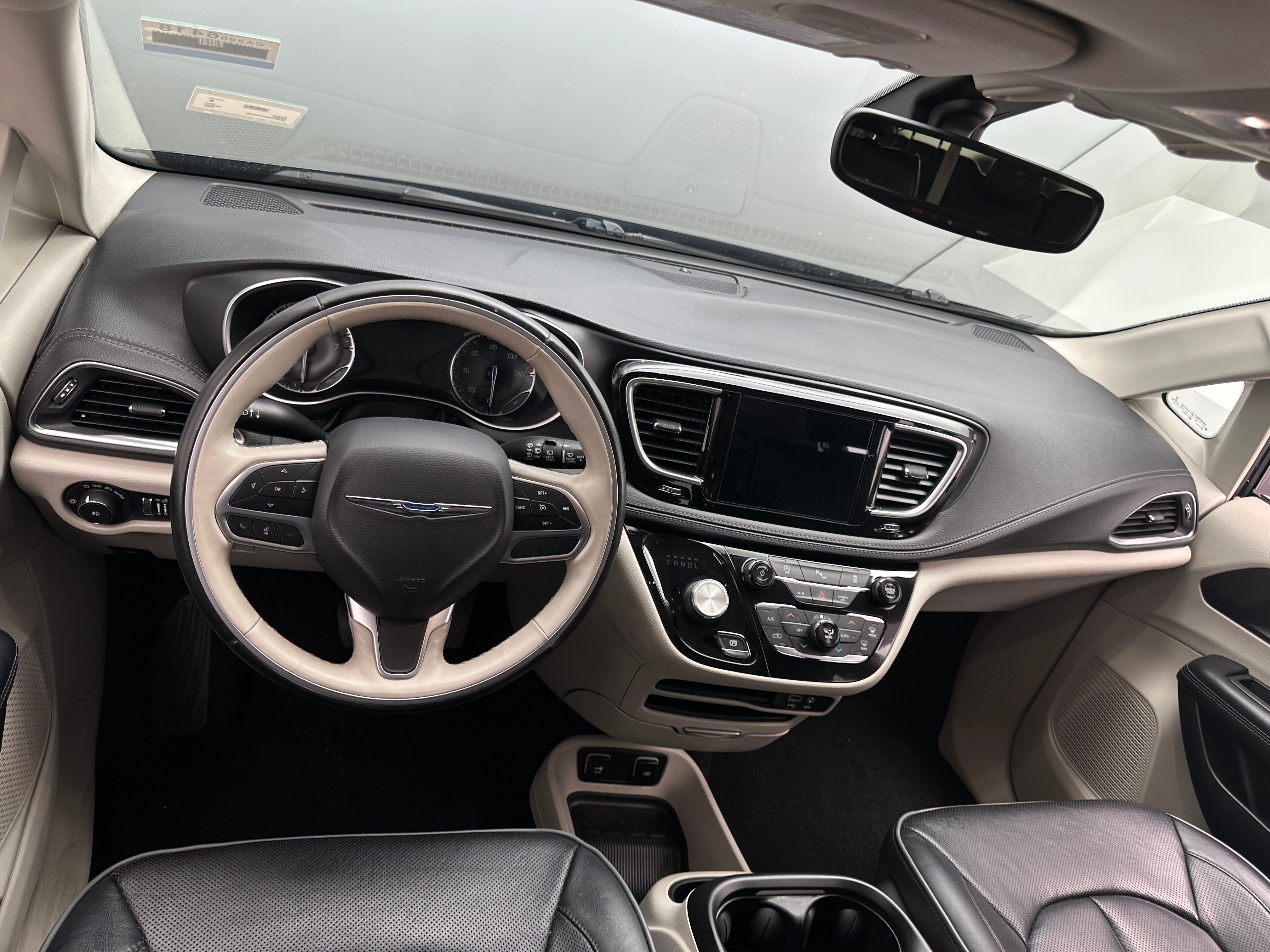 2020 Chrysler Pacifica Limited 2