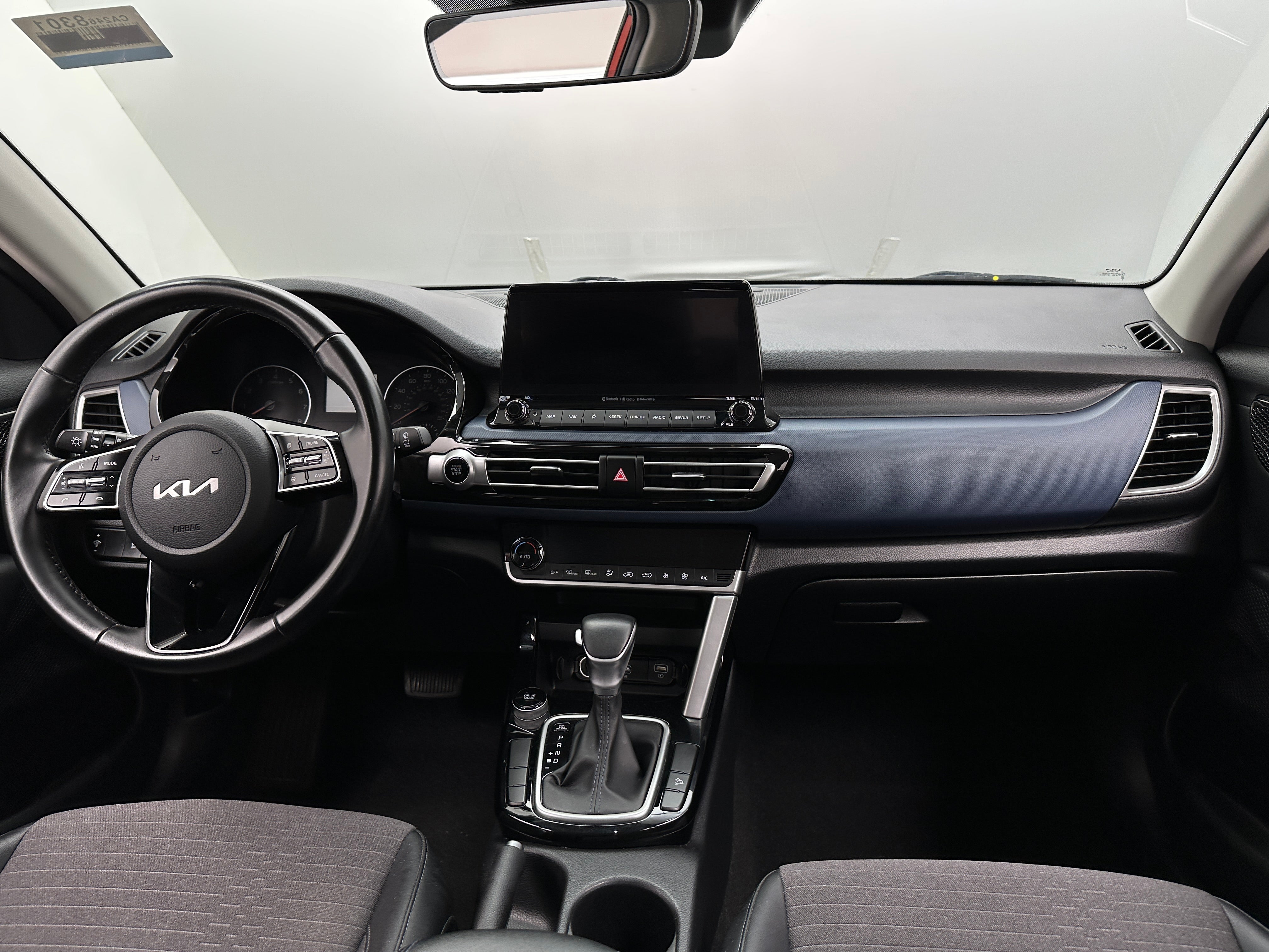 2022 Kia Seltos S 3