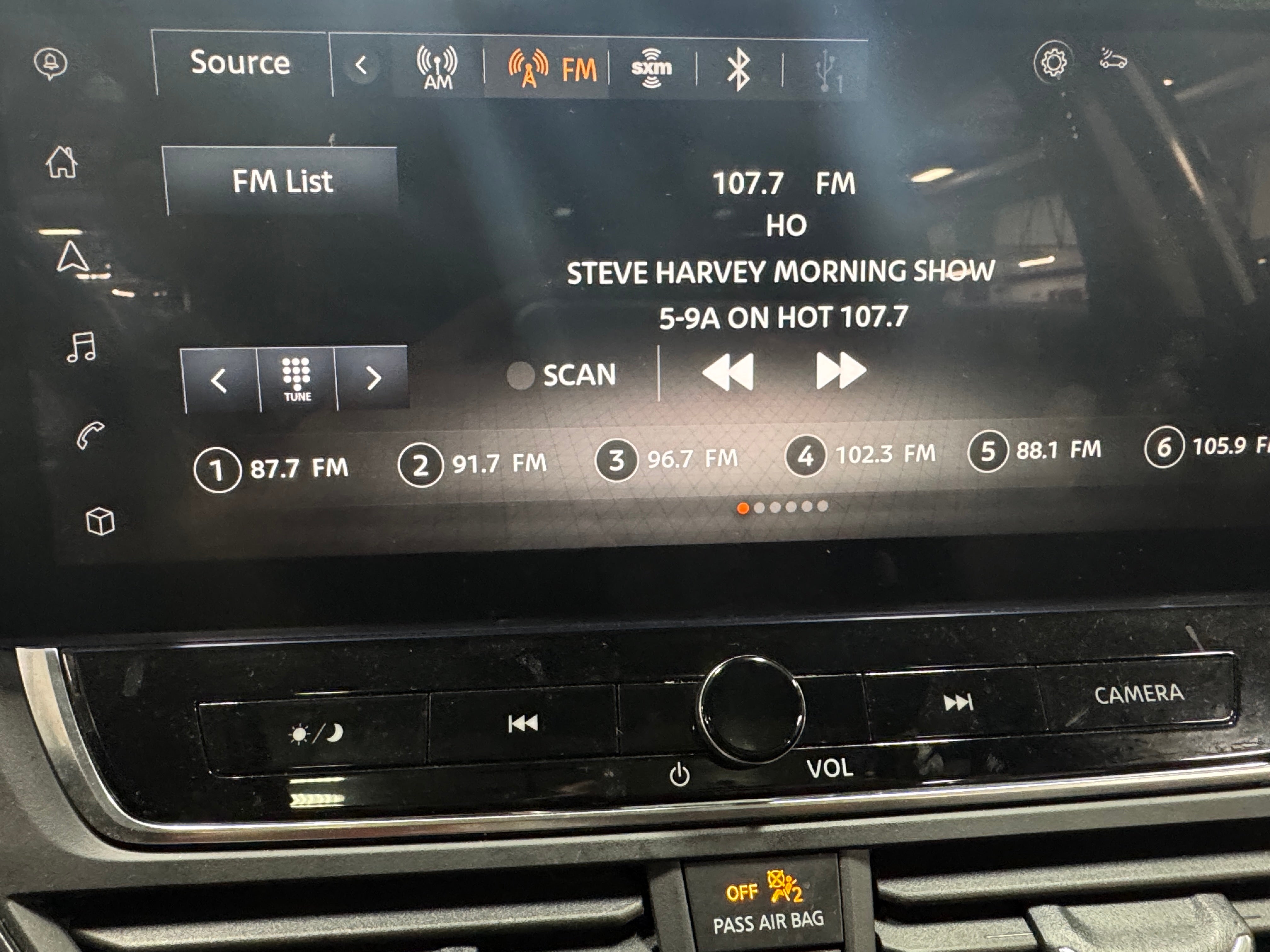 2023 Nissan Altima SR 3