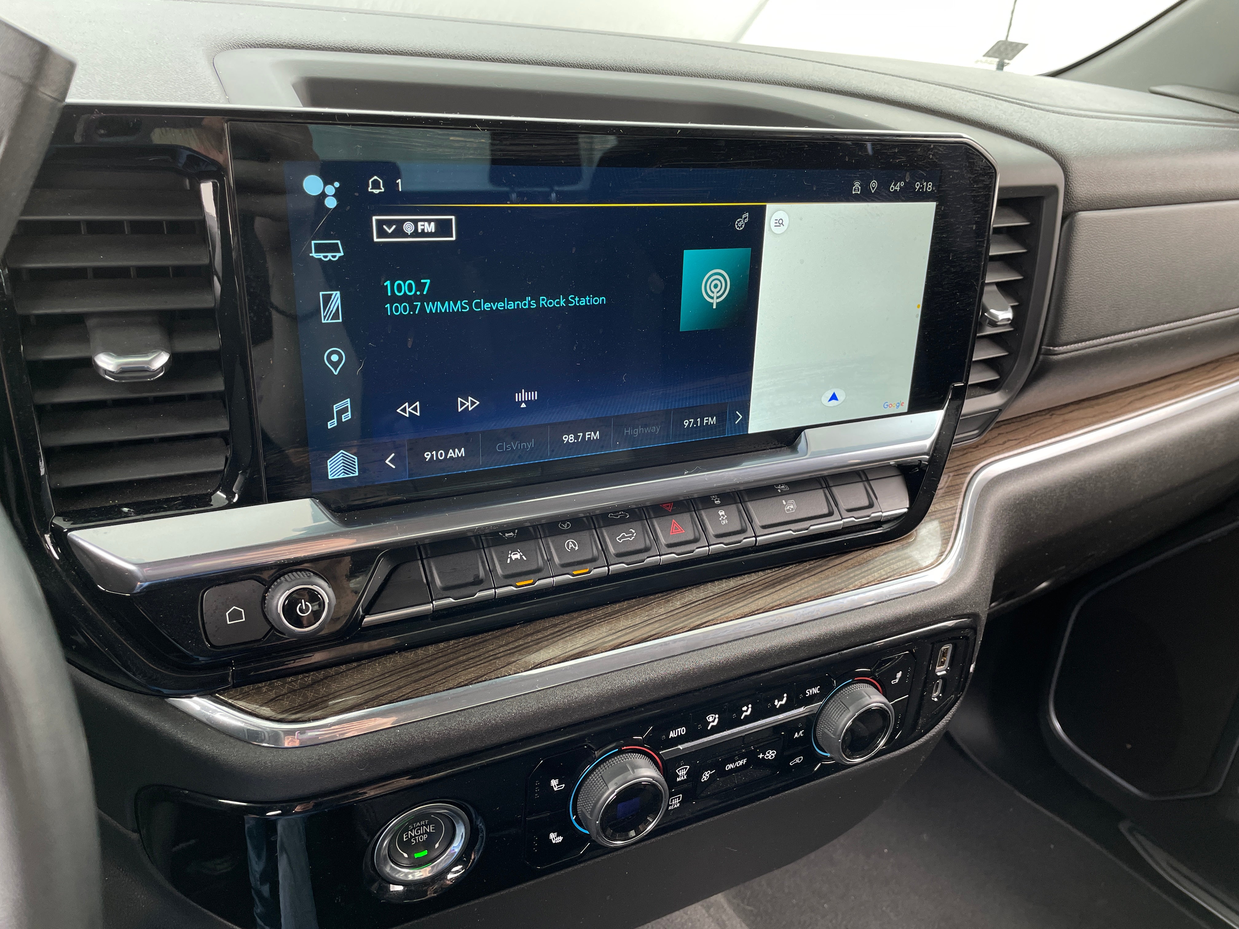 2024 Chevrolet Silverado 1500 LT 4